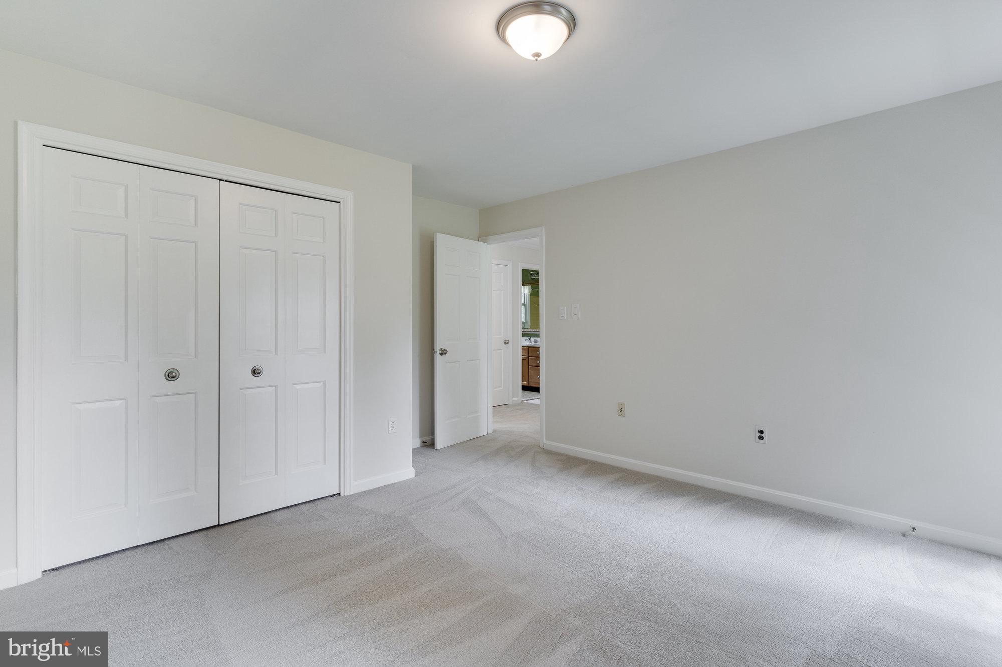 HICKORY CREEK - Residential