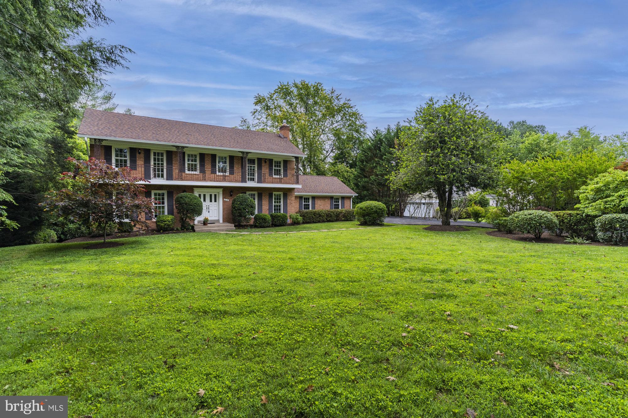 HICKORY CREEK - Residential