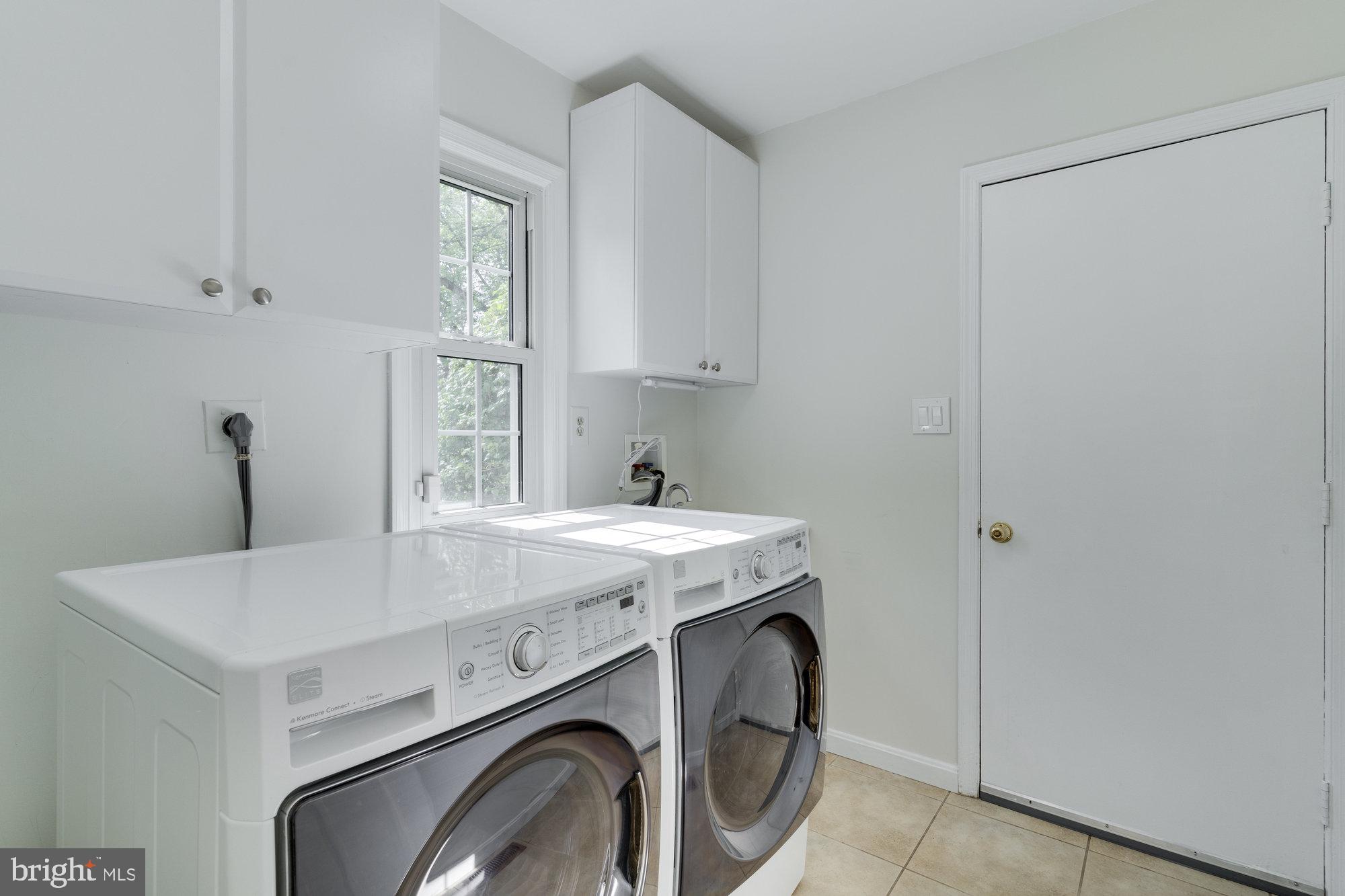 HICKORY CREEK - Residential