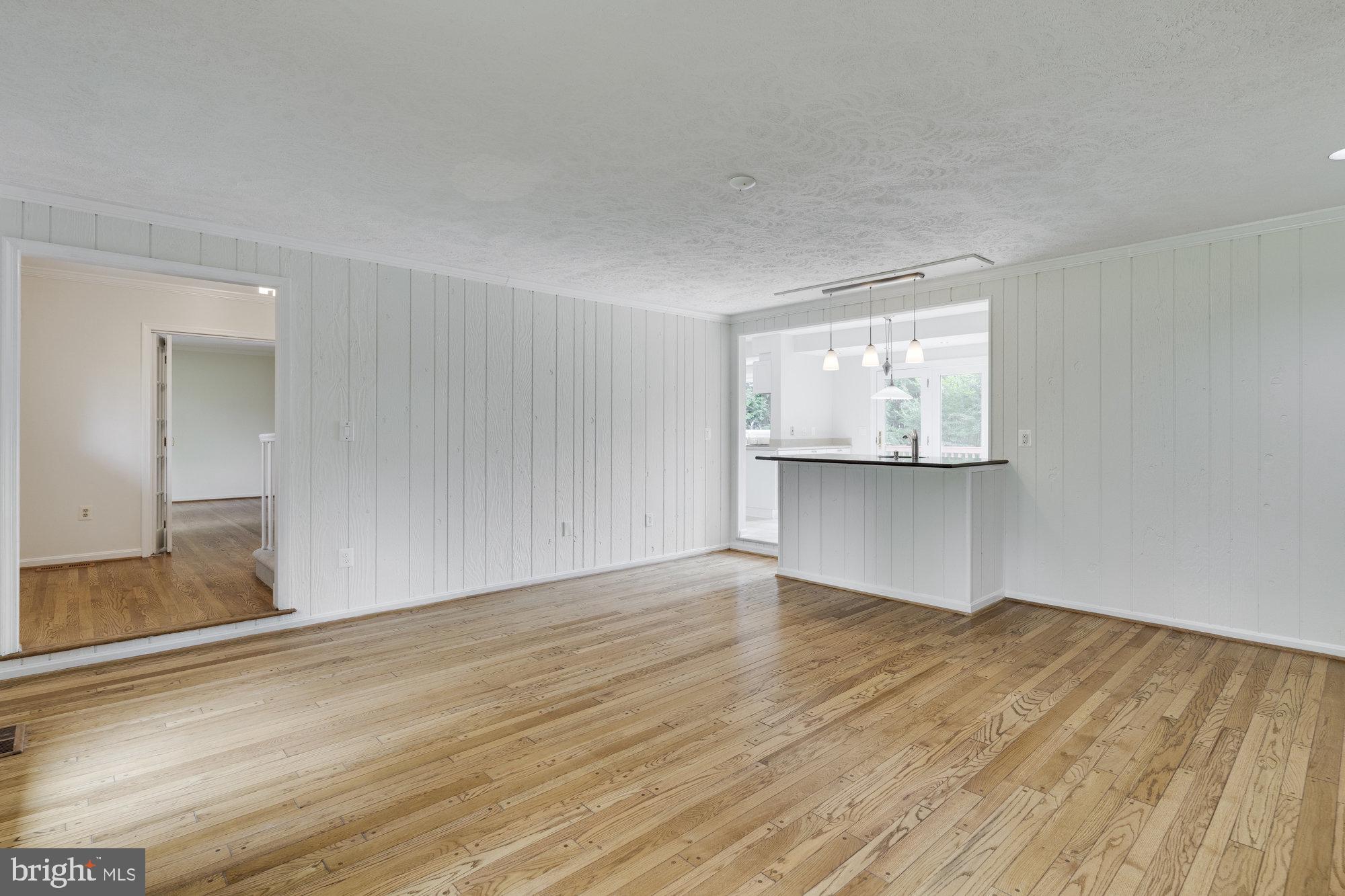 HICKORY CREEK - Residential