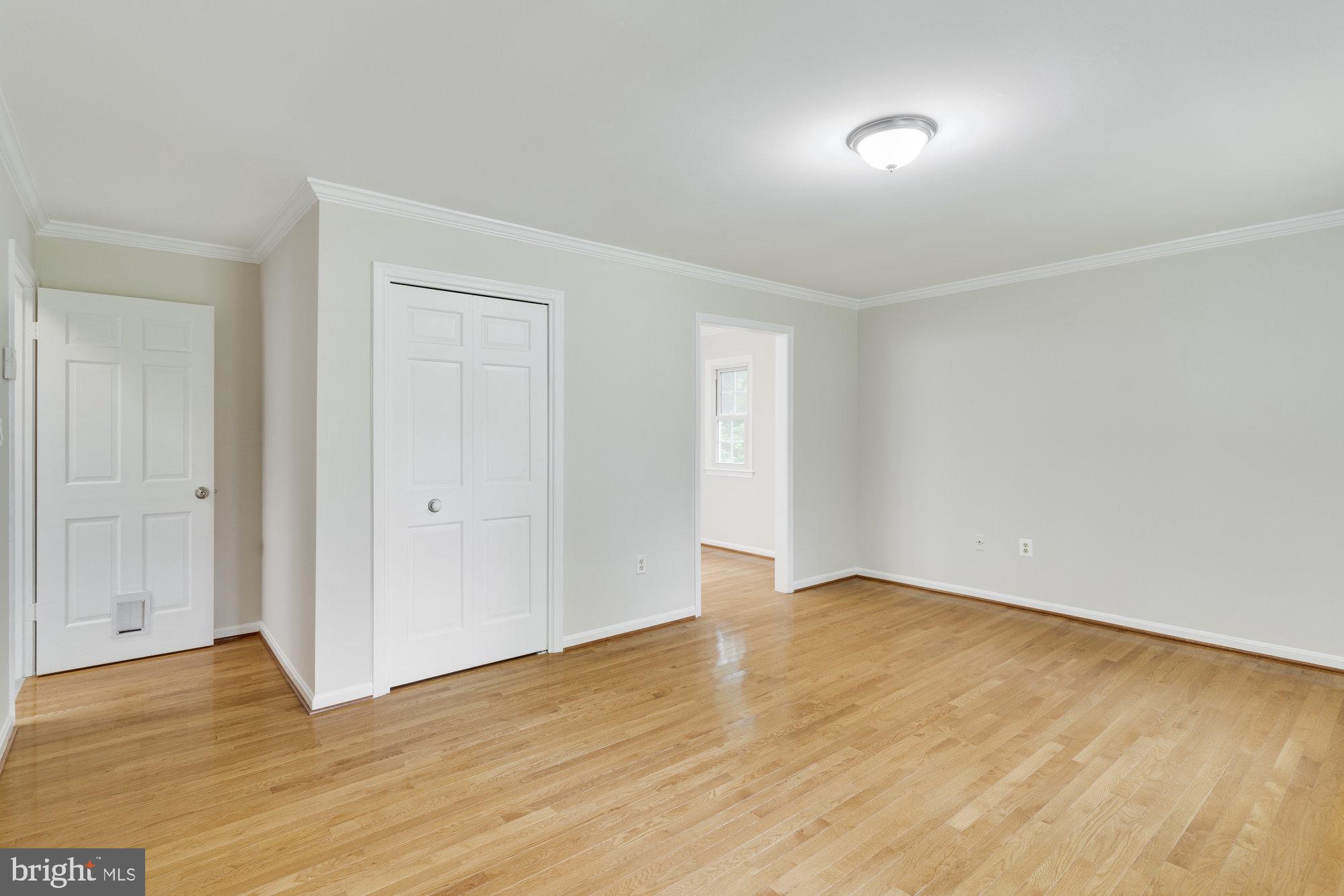 HICKORY CREEK - Residential