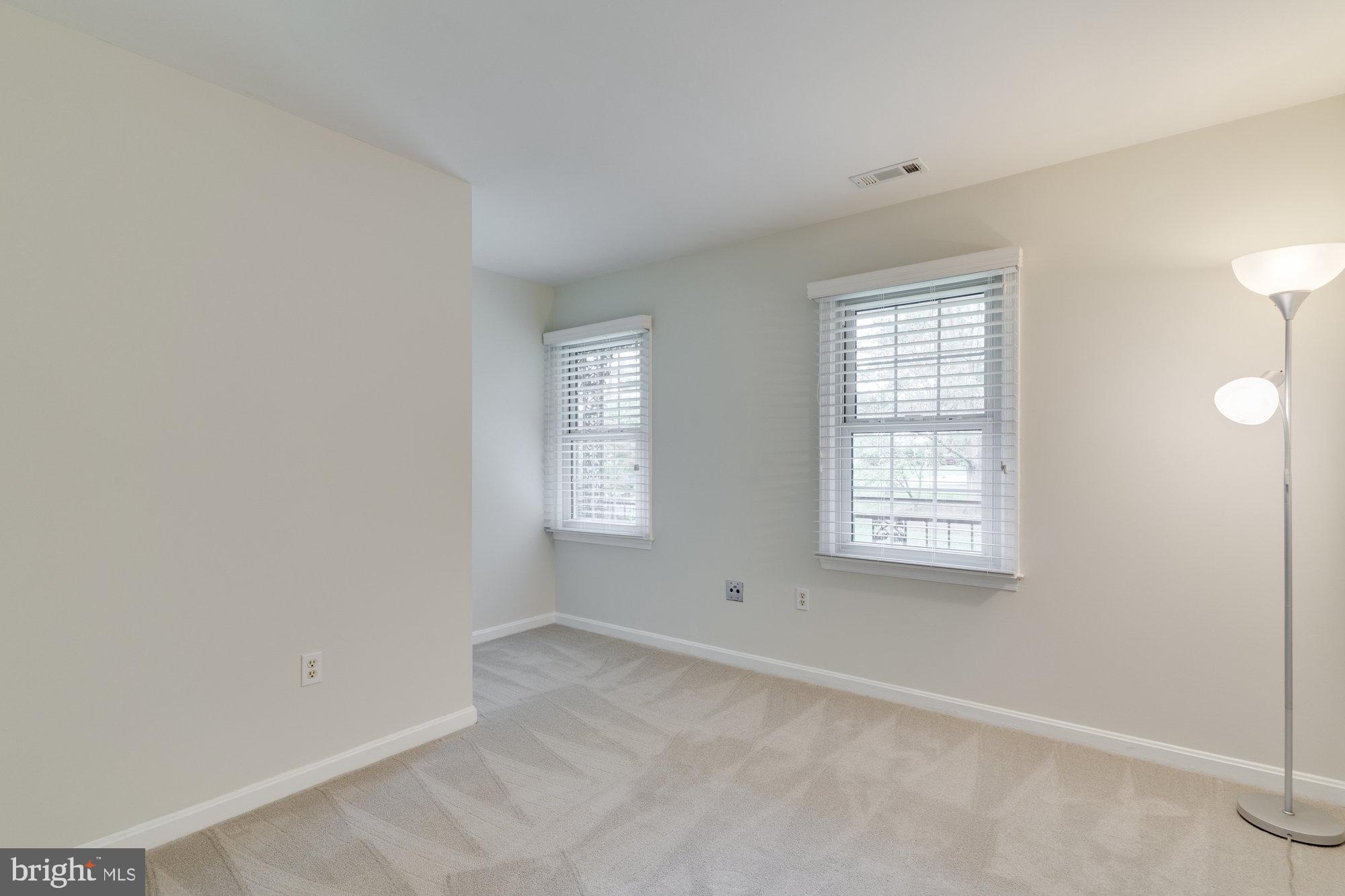 HICKORY CREEK - Residential