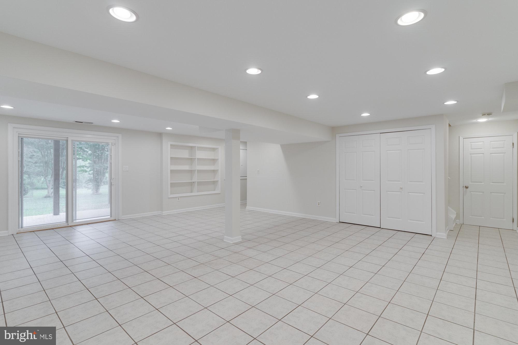 HICKORY CREEK - Residential