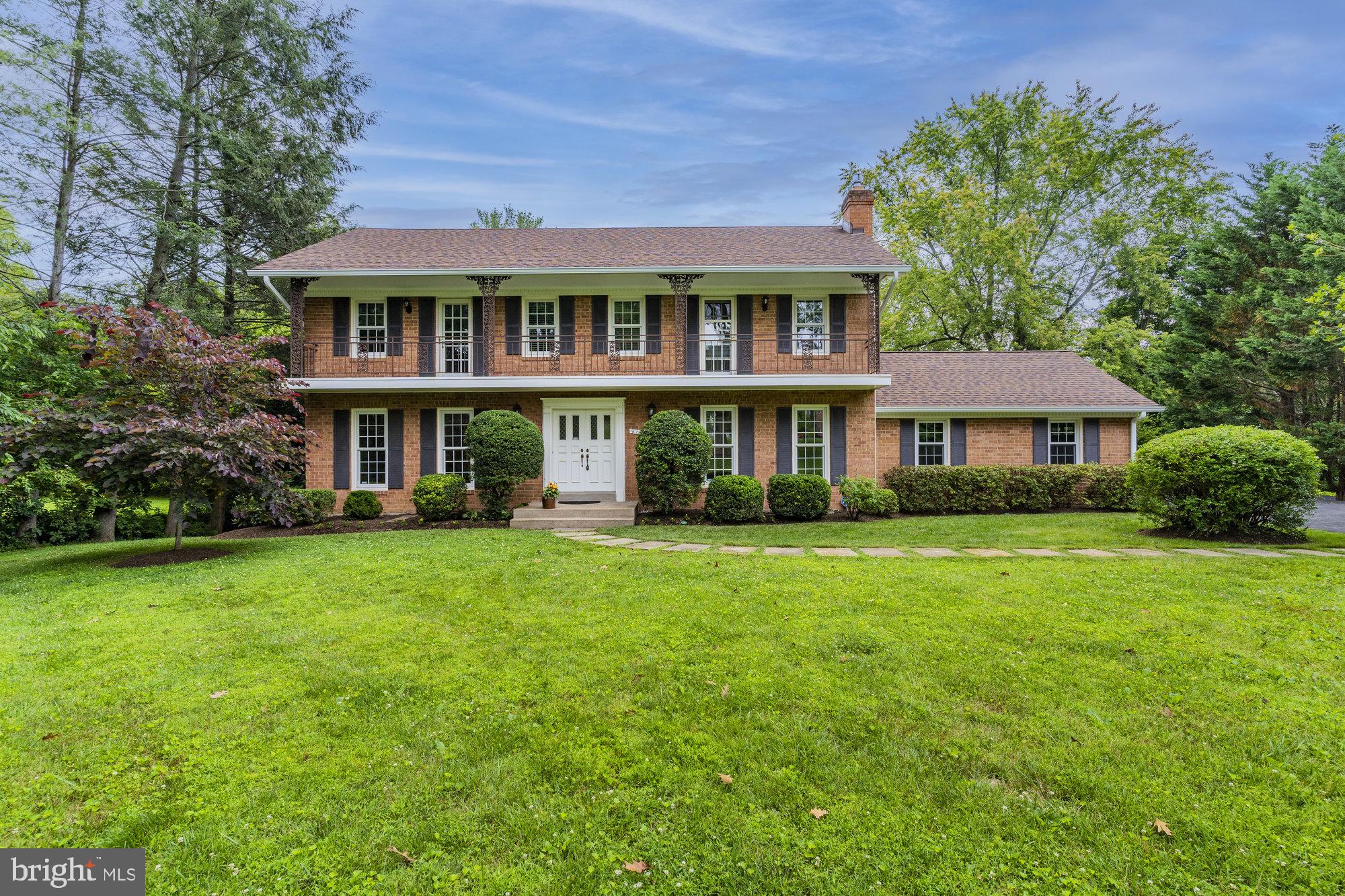 HICKORY CREEK - Residential