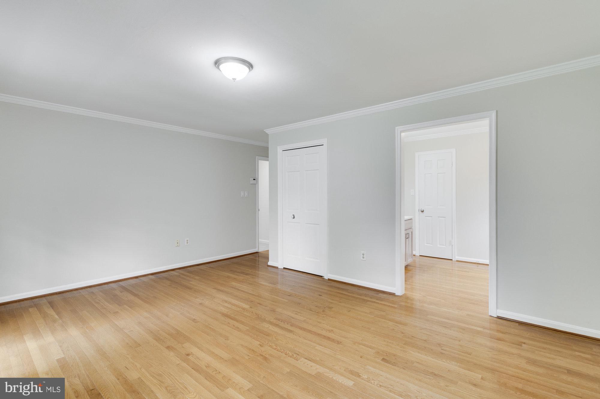 HICKORY CREEK - Residential