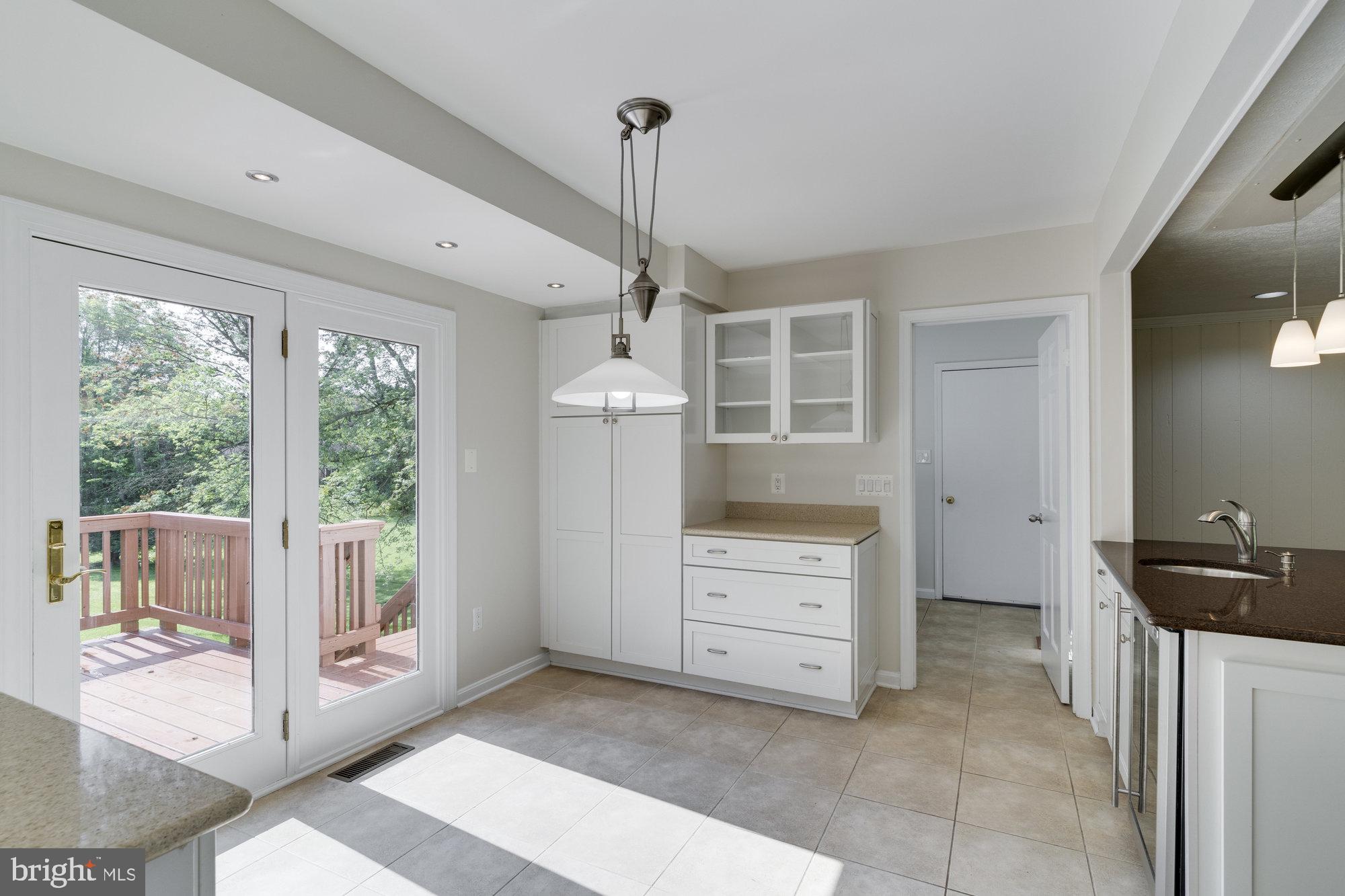 HICKORY CREEK - Residential