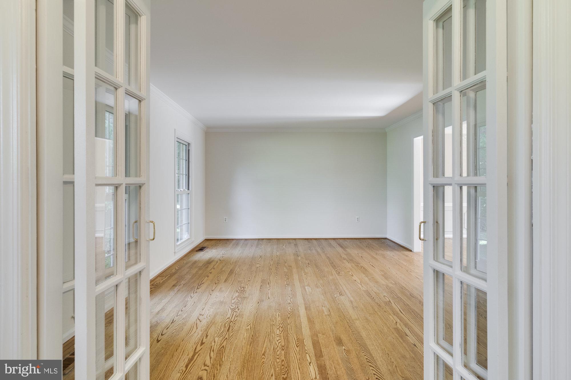 HICKORY CREEK - Residential