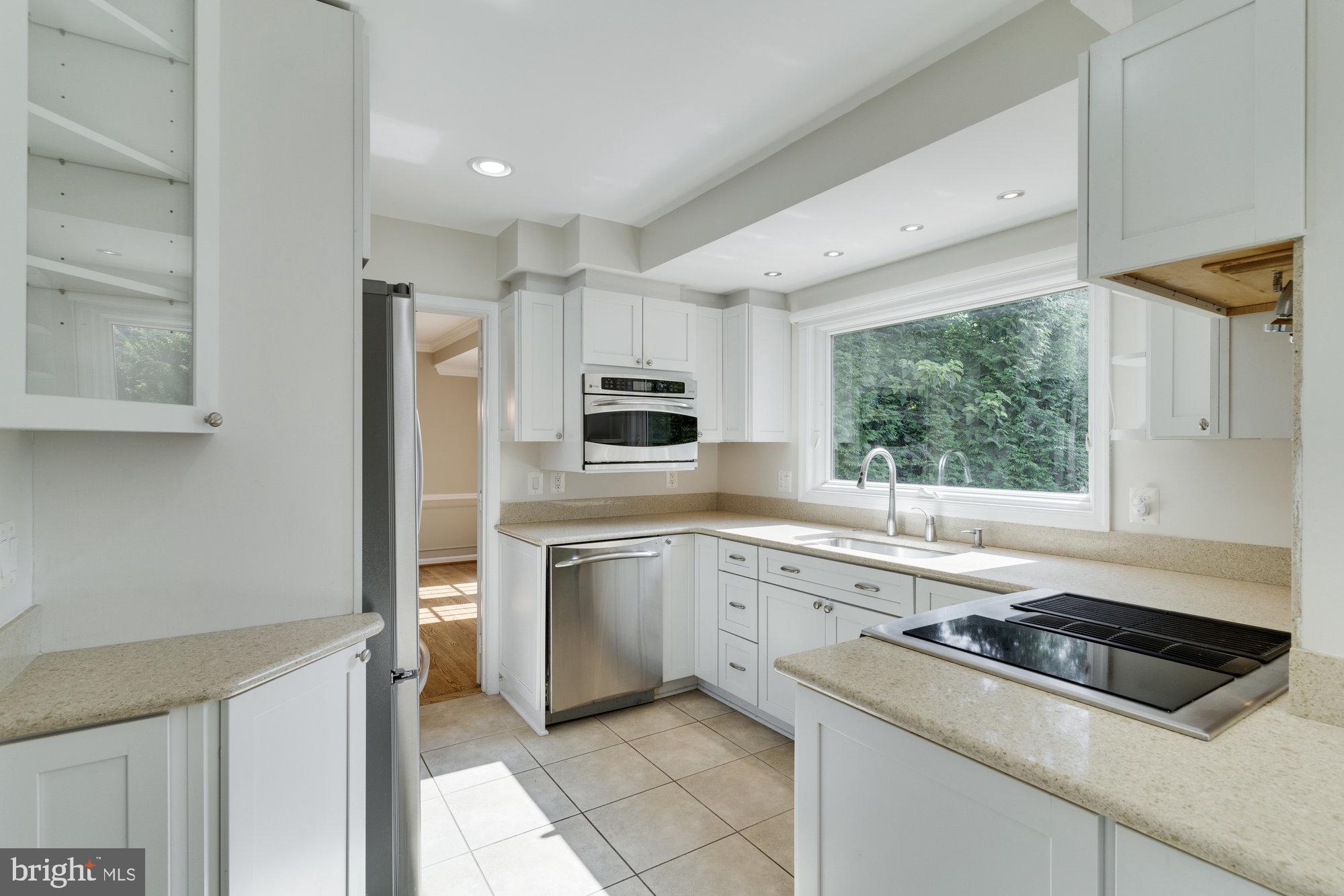 HICKORY CREEK - Residential