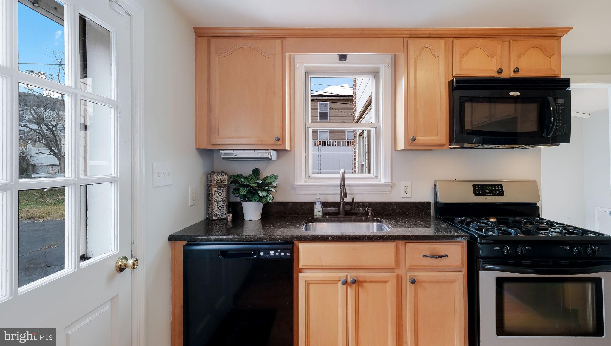 MILMONT PARK - Residential