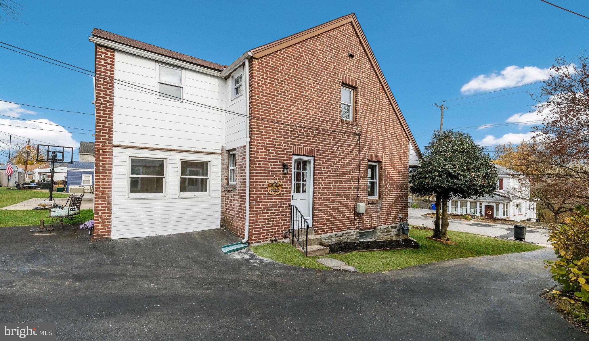 MILMONT PARK - Residential