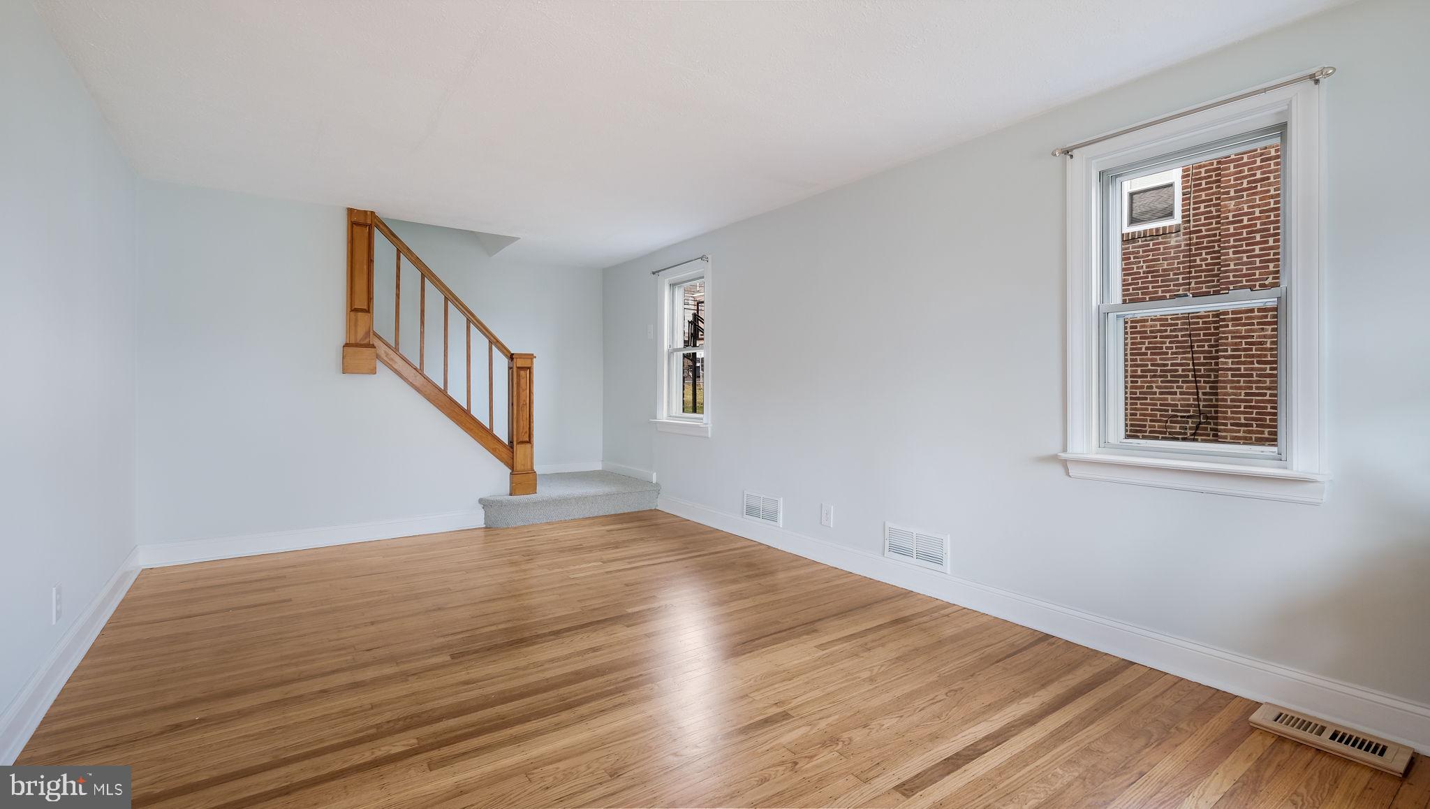 MILMONT PARK - Residential