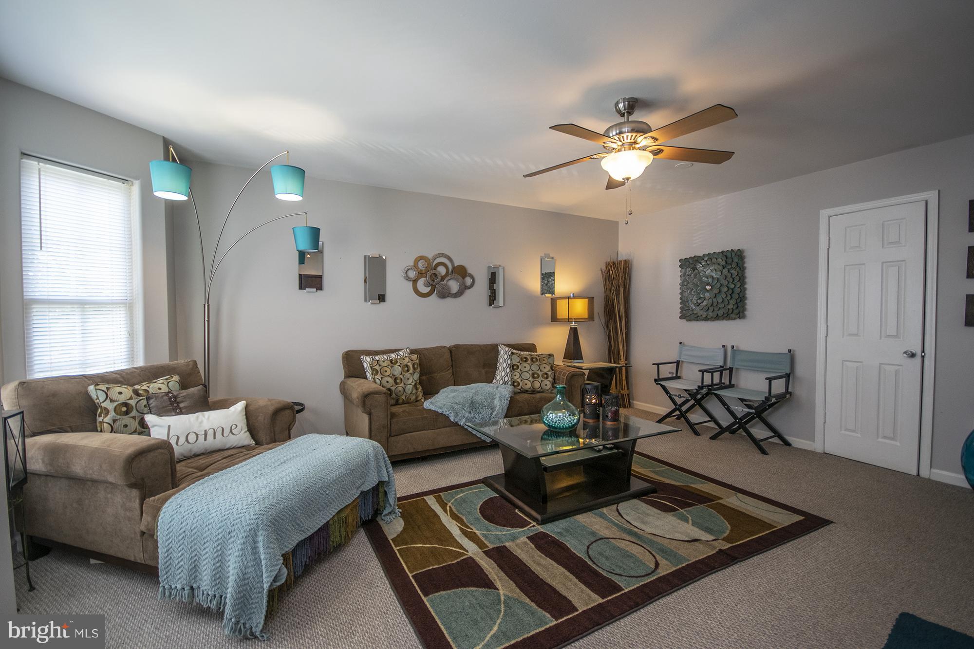 LAFAYETTE VILLAGE - Residential
