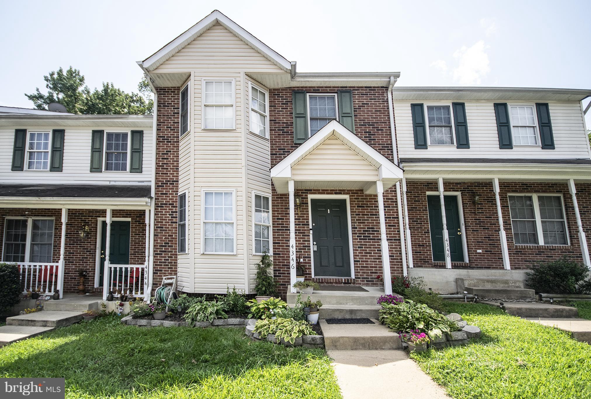 LAFAYETTE VILLAGE - Residential
