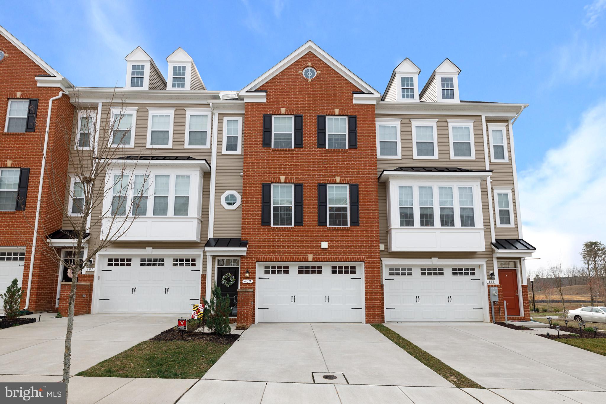 CREEKSTONE VILLAGE - Residential