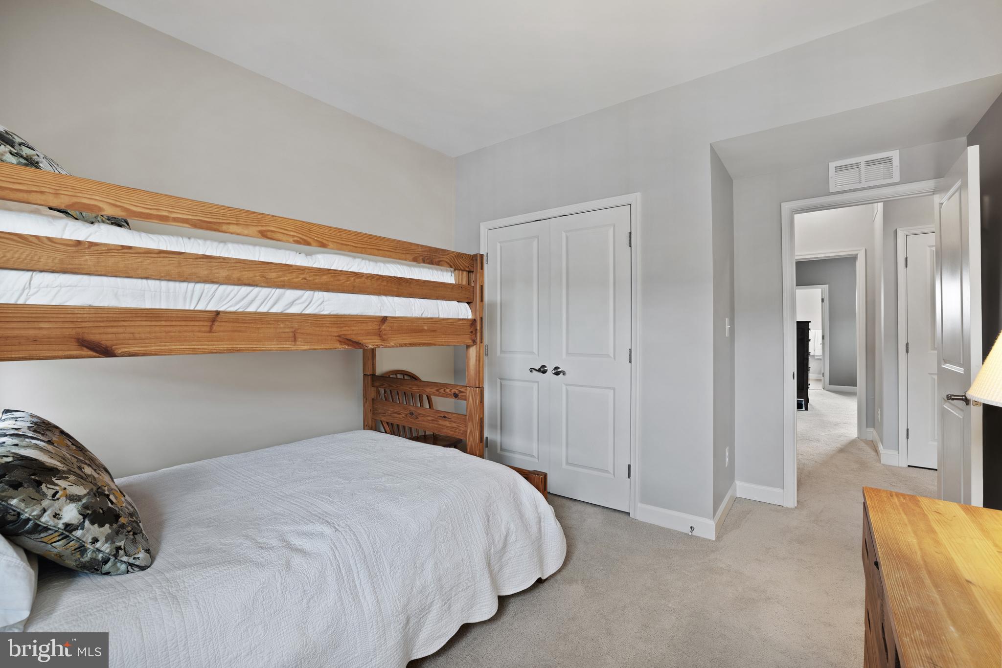 CREEKSTONE VILLAGE - Residential