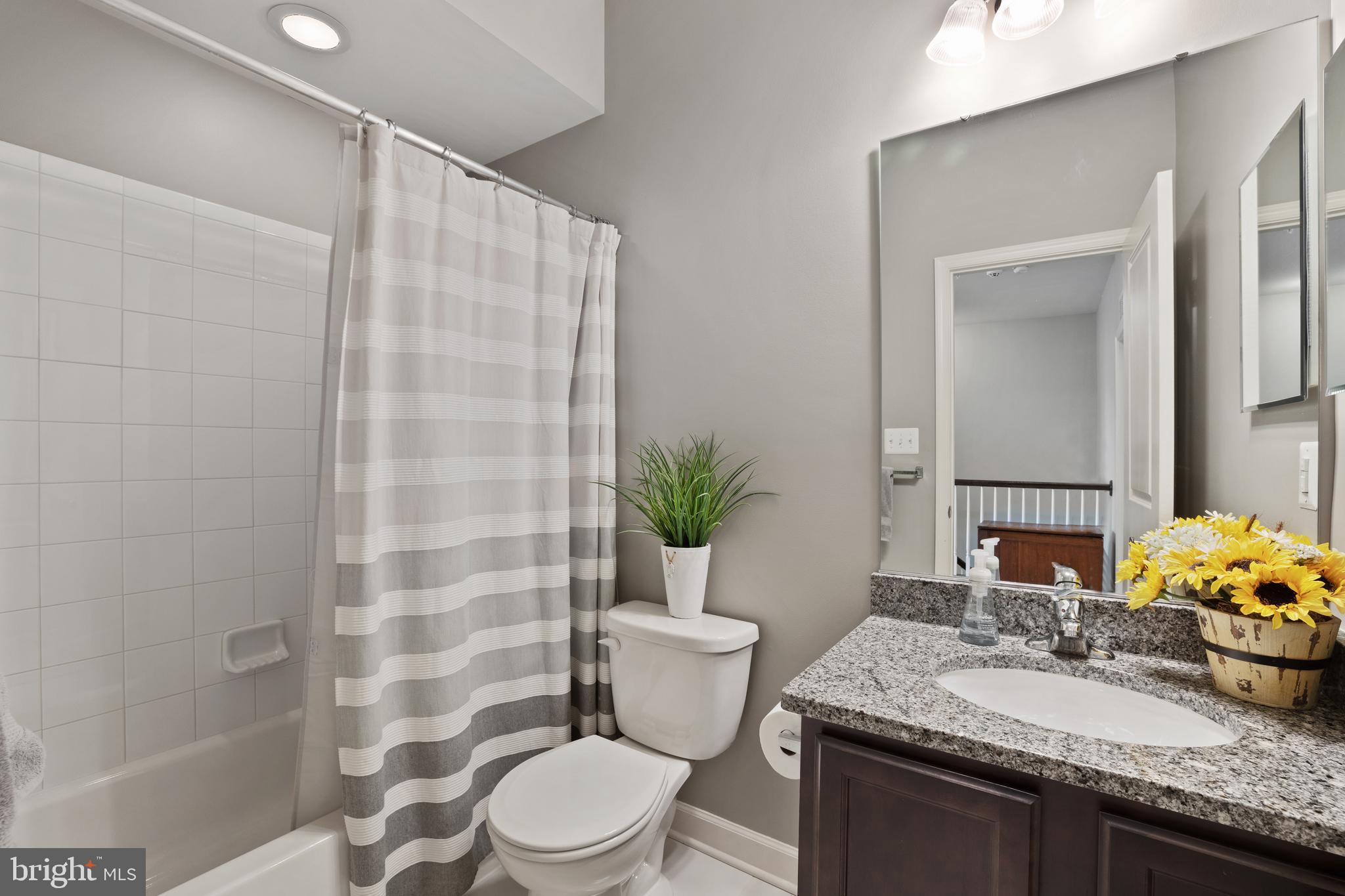 CREEKSTONE VILLAGE - Residential