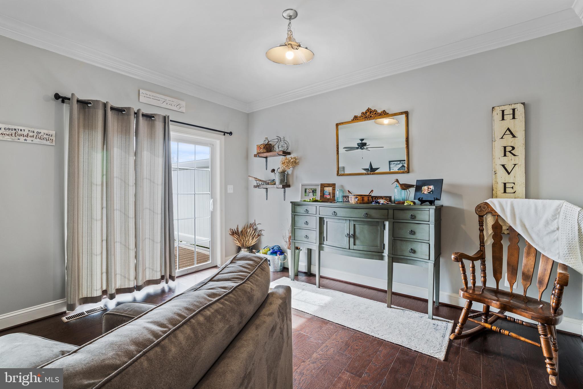 CREEKSTONE VILLAGE - Residential