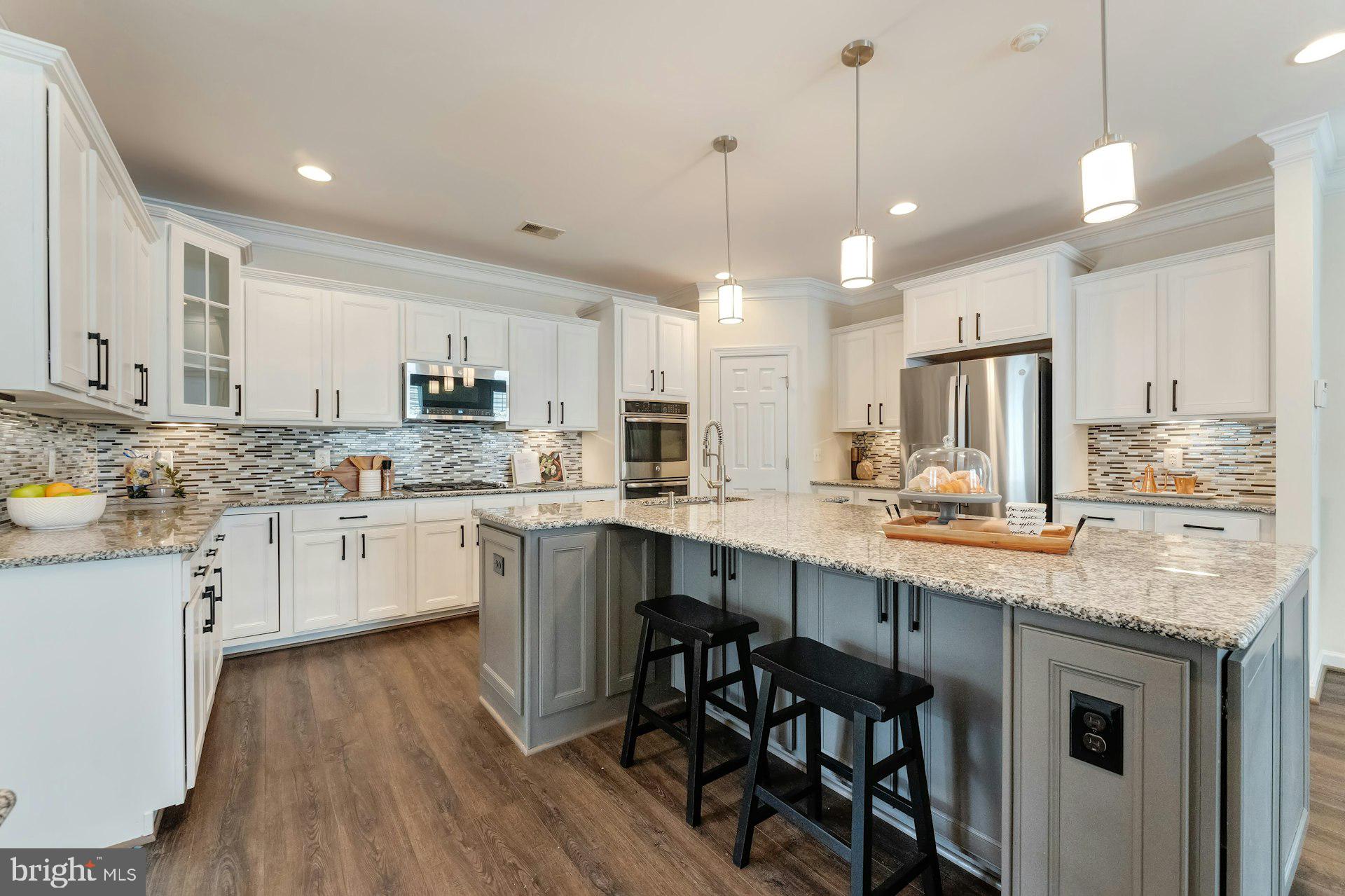 GREENFIELD CROSSING - Residential