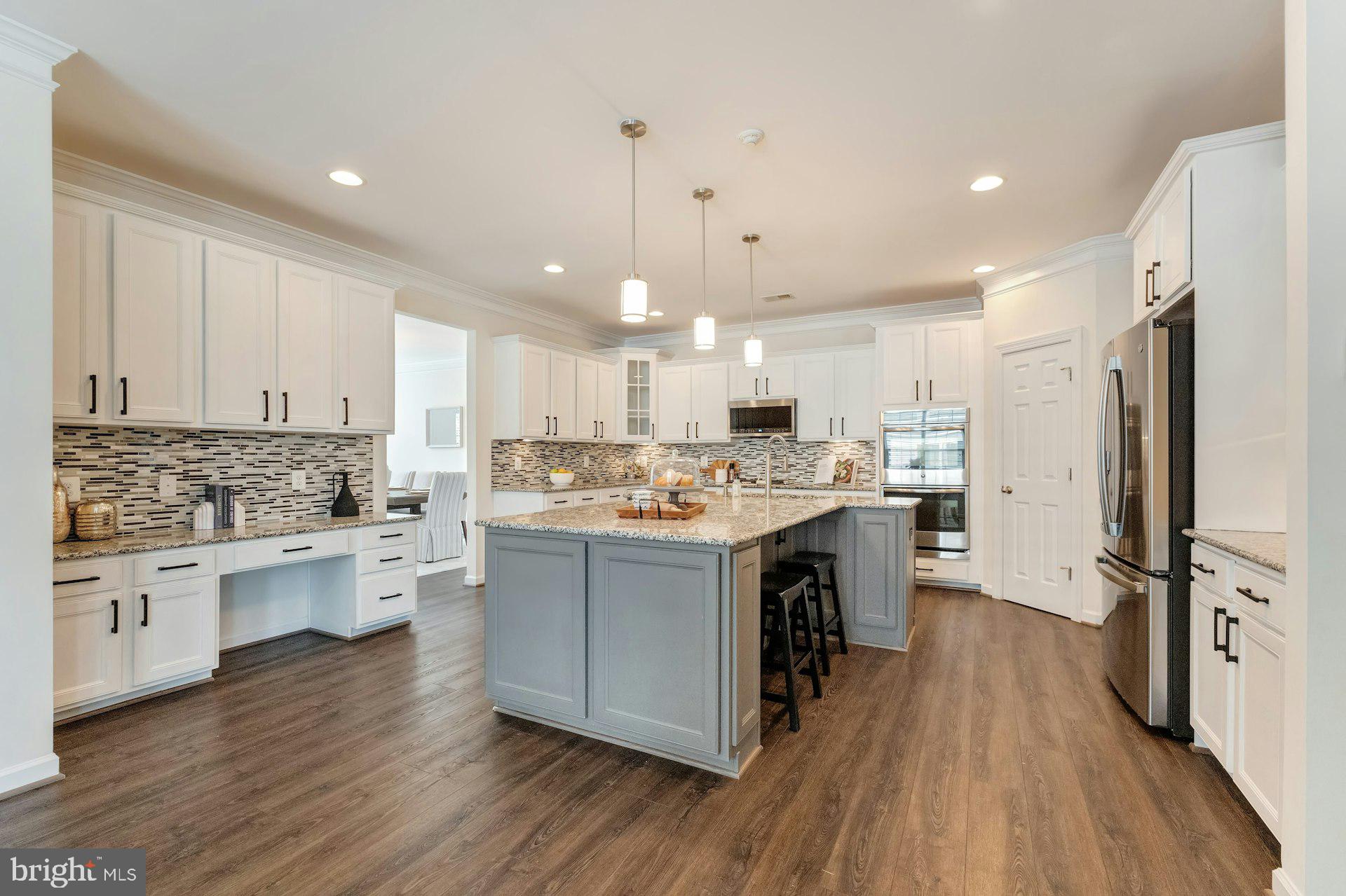 GREENFIELD CROSSING - Residential