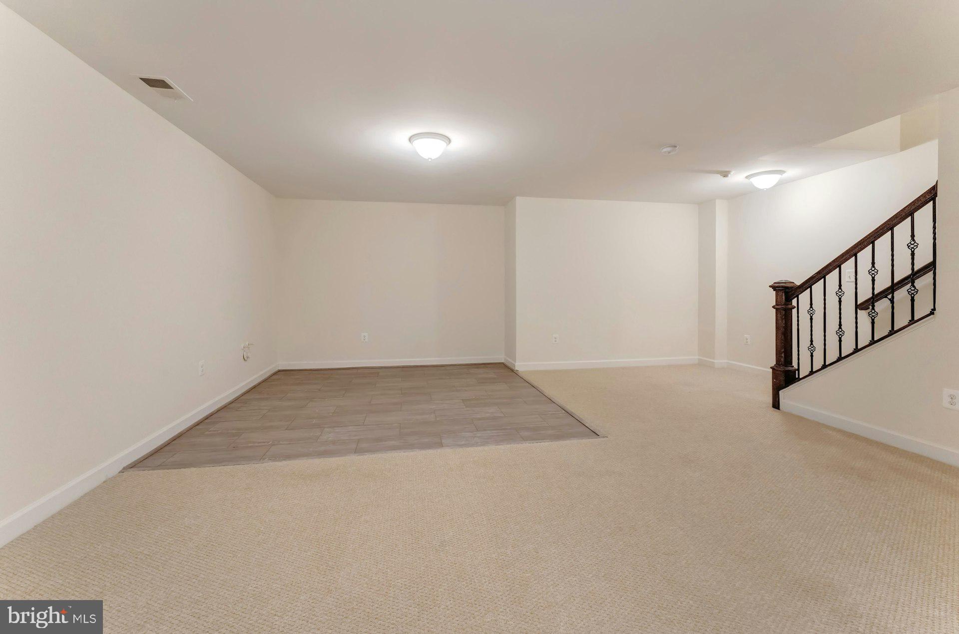 GREENFIELD CROSSING - Residential