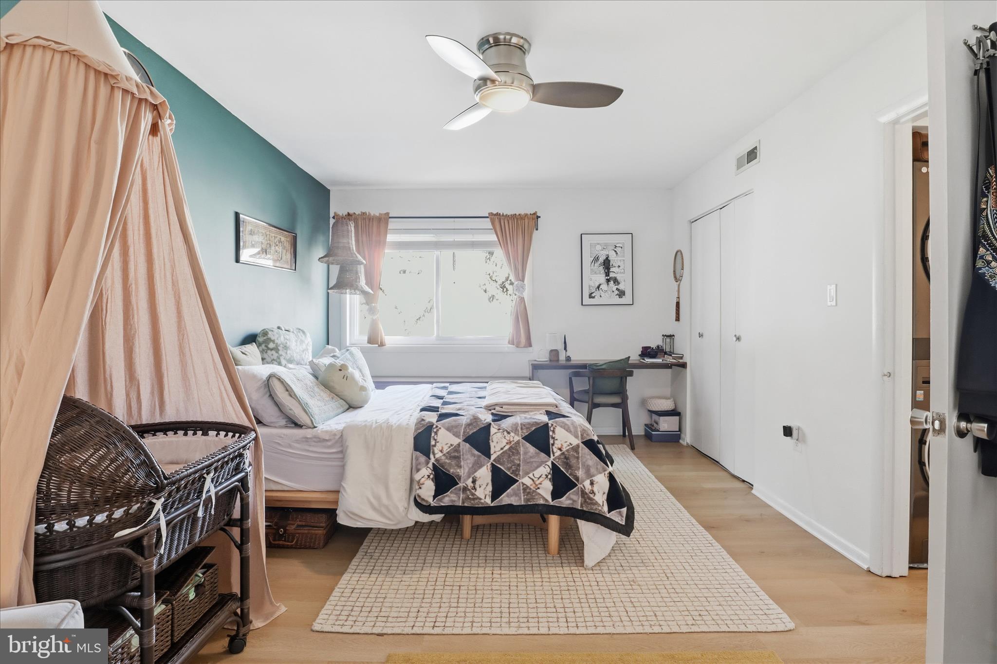 BOLLING BROOK - Residential