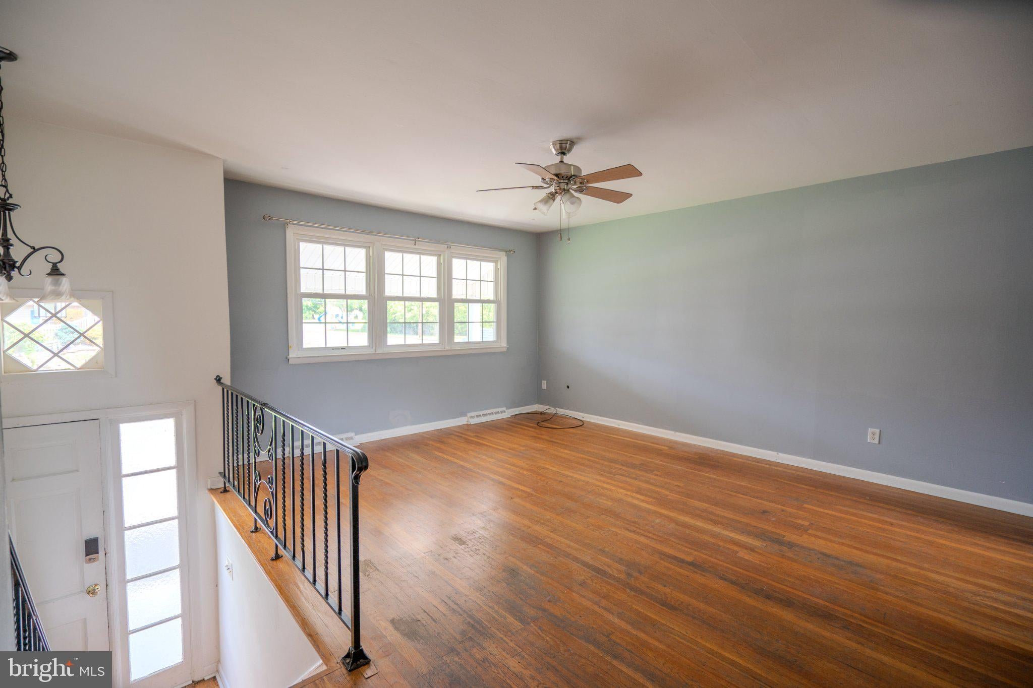 50 E LANDING ROAD