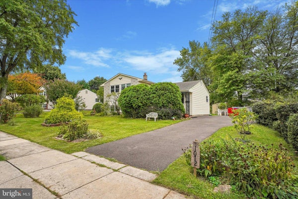 1072 FITCH PL, WARMINSTER, PA 18974 - Image 2f339fcccc04b0d76ba92d7b9b1b5c7e/854001848