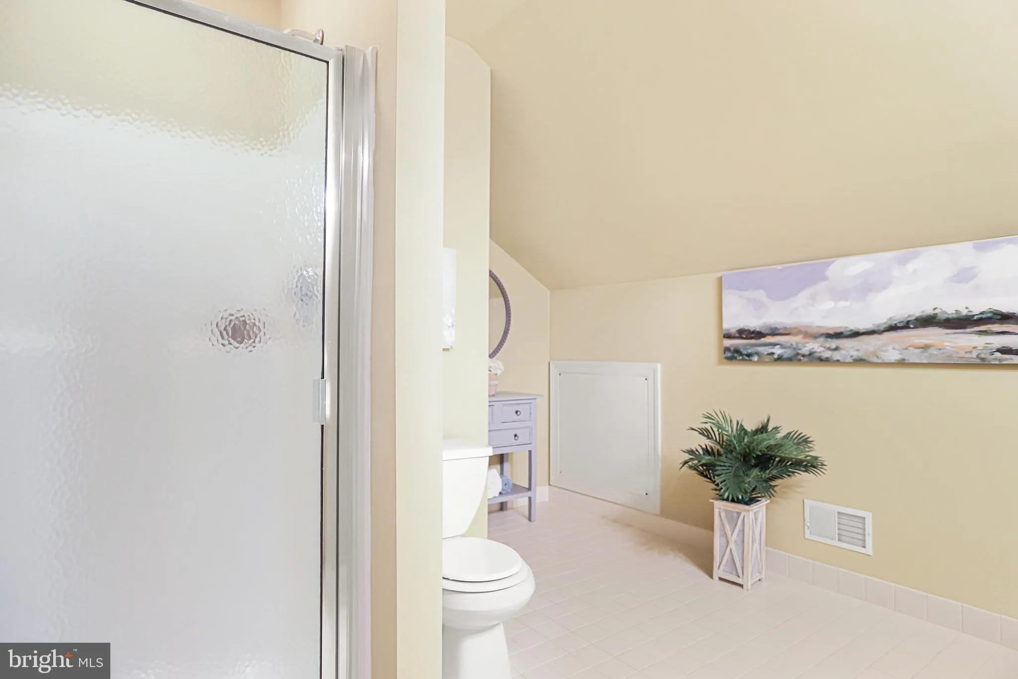 Garnet Valley, Pennsylvania 19060, United States, 3 Bedrooms Bedrooms, ,3 BathroomsBathrooms,Residential,Coming Soon,225000