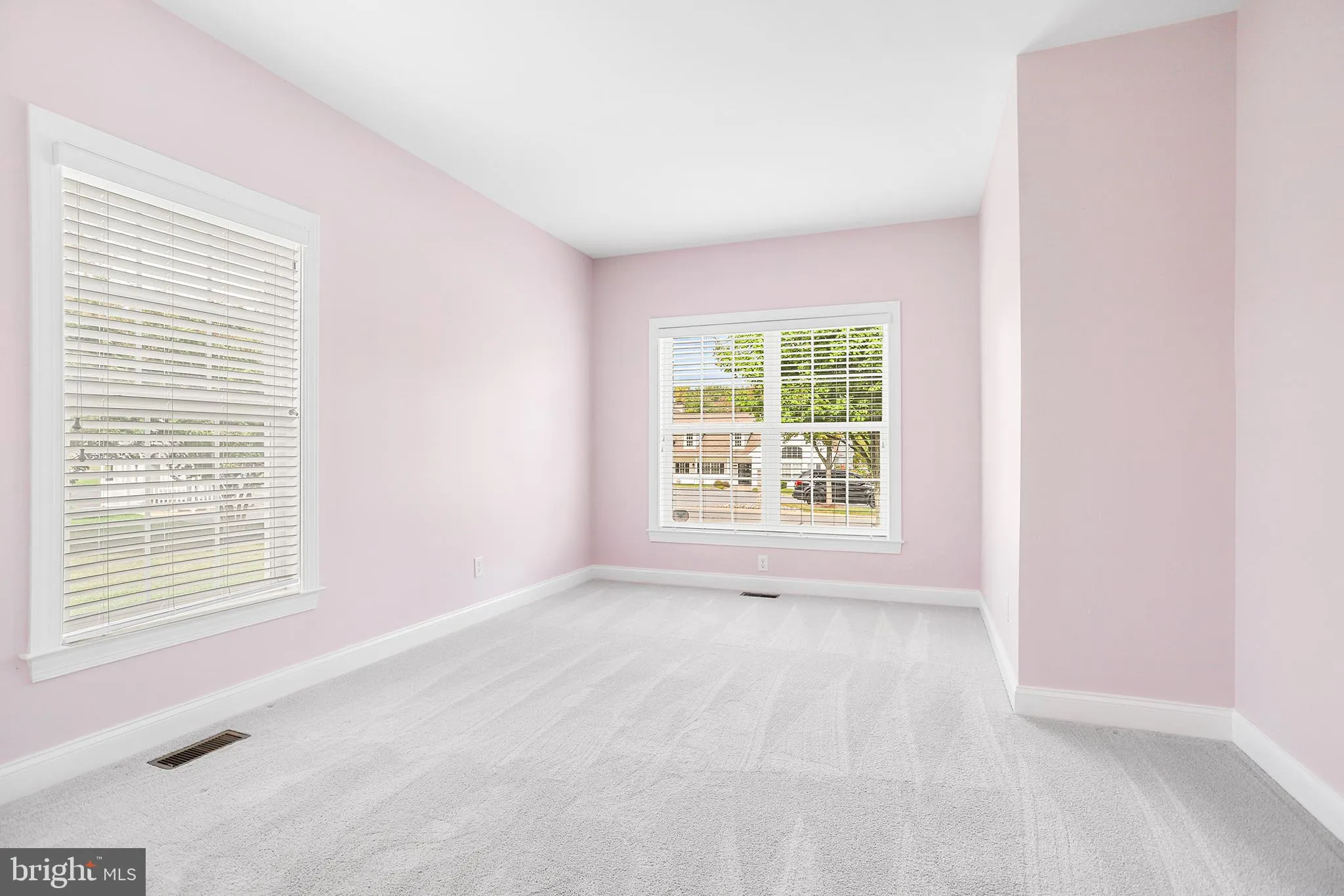 Garnet Valley, Pennsylvania 19060, United States, 3 Bedrooms Bedrooms, ,3 BathroomsBathrooms,Residential,Coming Soon,225000