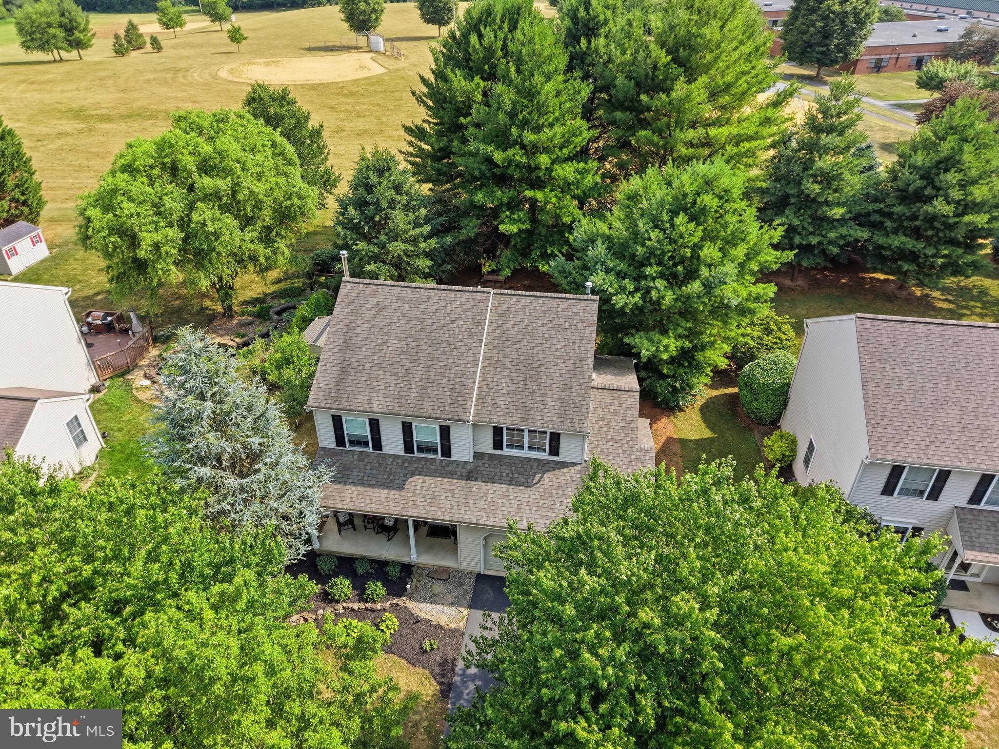 230 CAMBRIDGE LANE