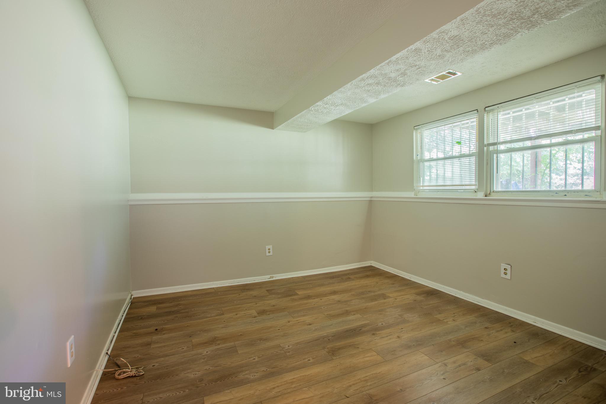 SILVER SPRING - Residential Lease