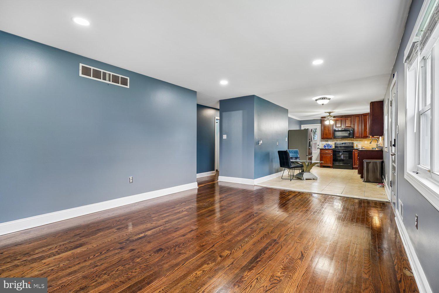72 SHERWOOD DRIVE