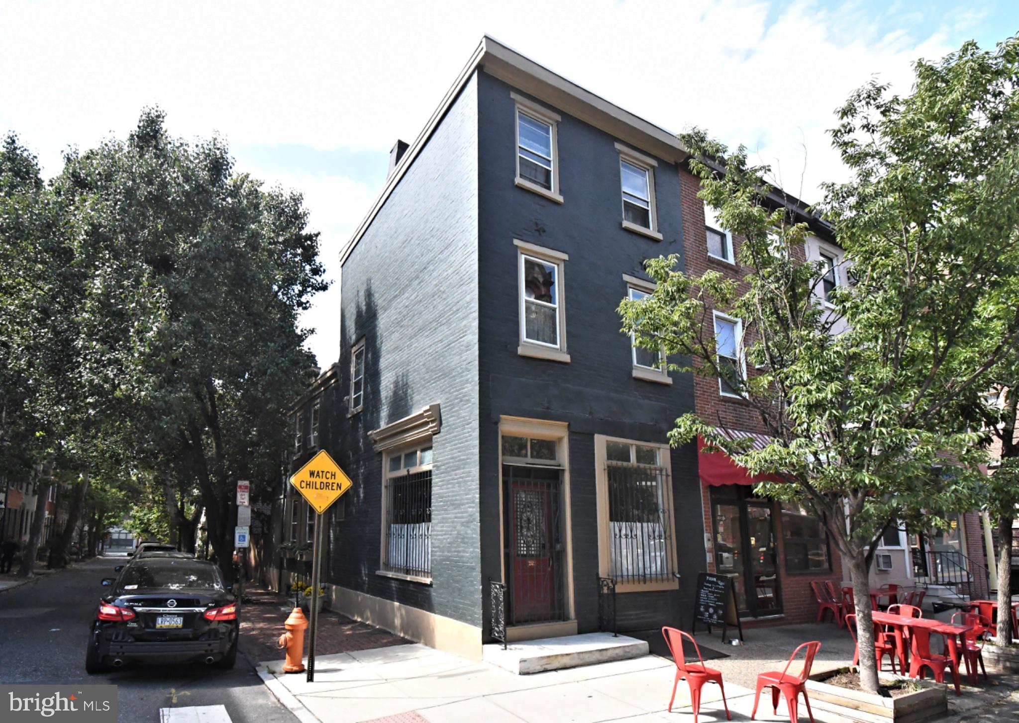 242 S 22ND STREET