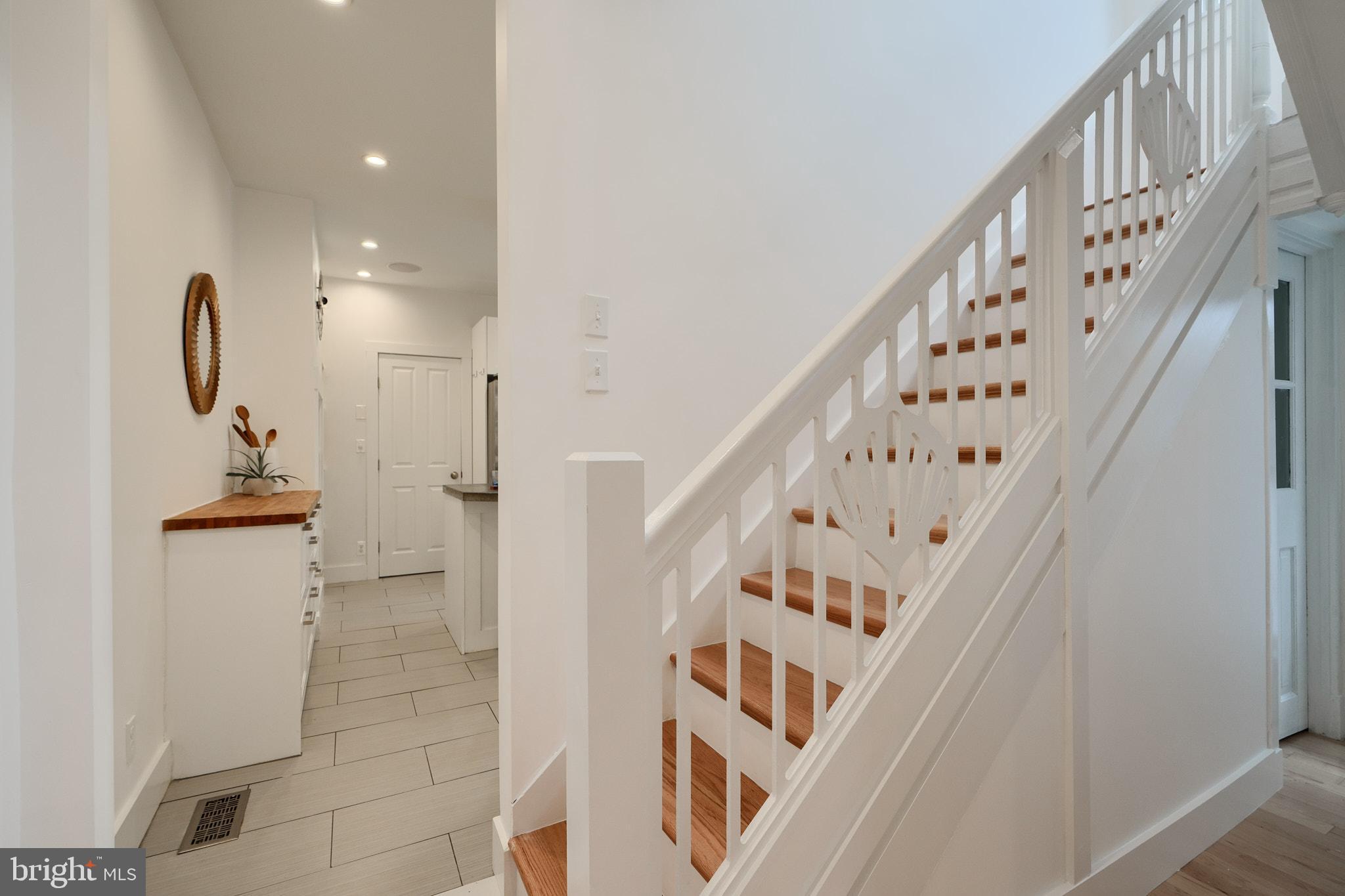 HAMPDEN HISTORIC DISTRICT - Residential