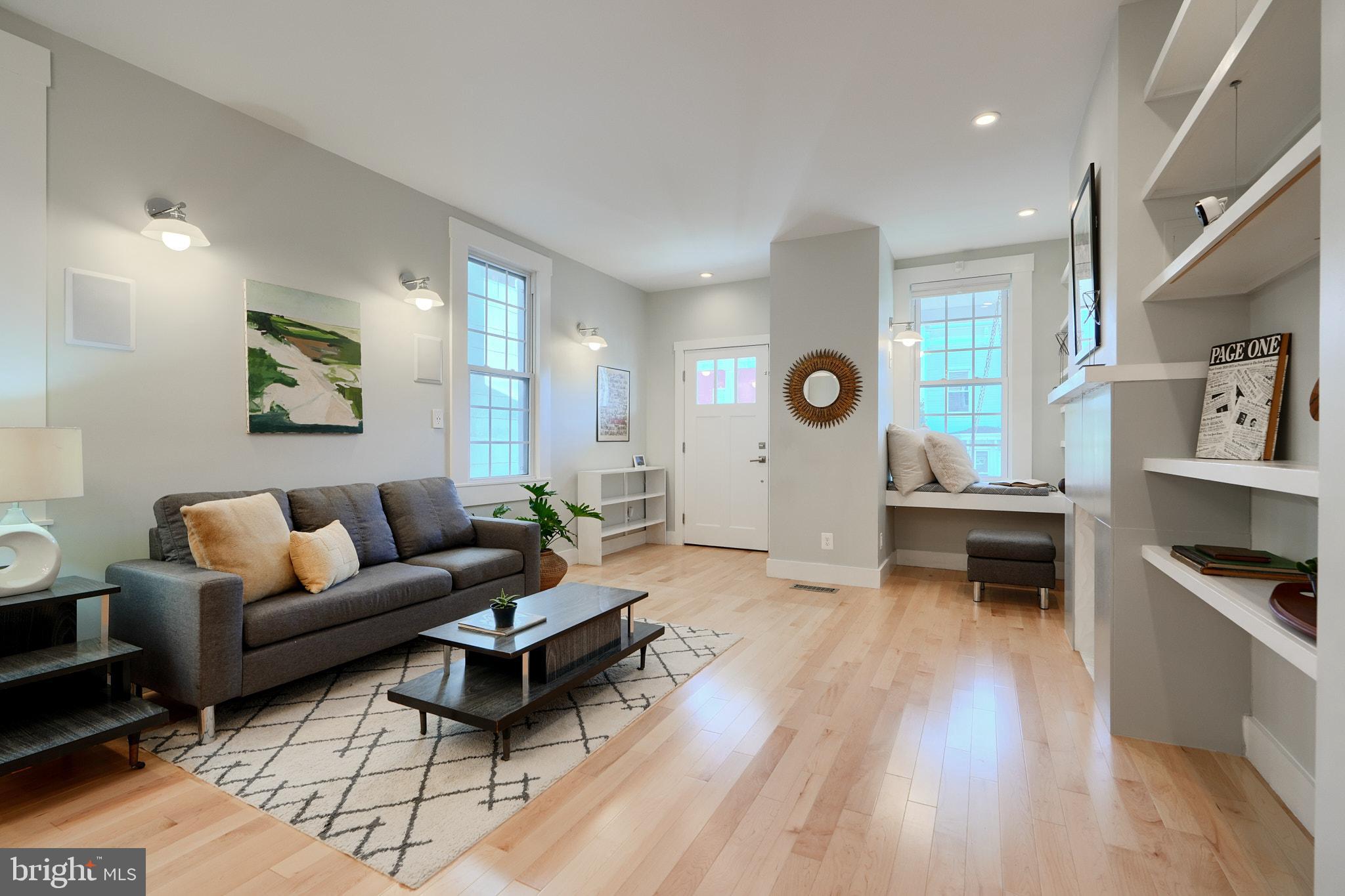 HAMPDEN HISTORIC DISTRICT - Residential