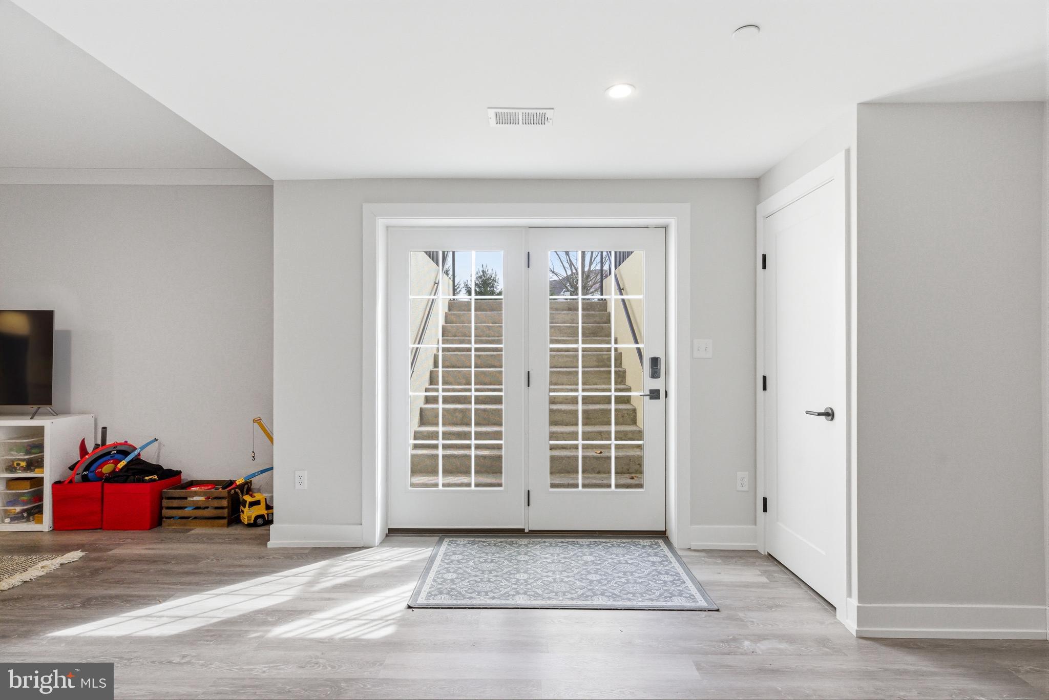 LISETER - Residential