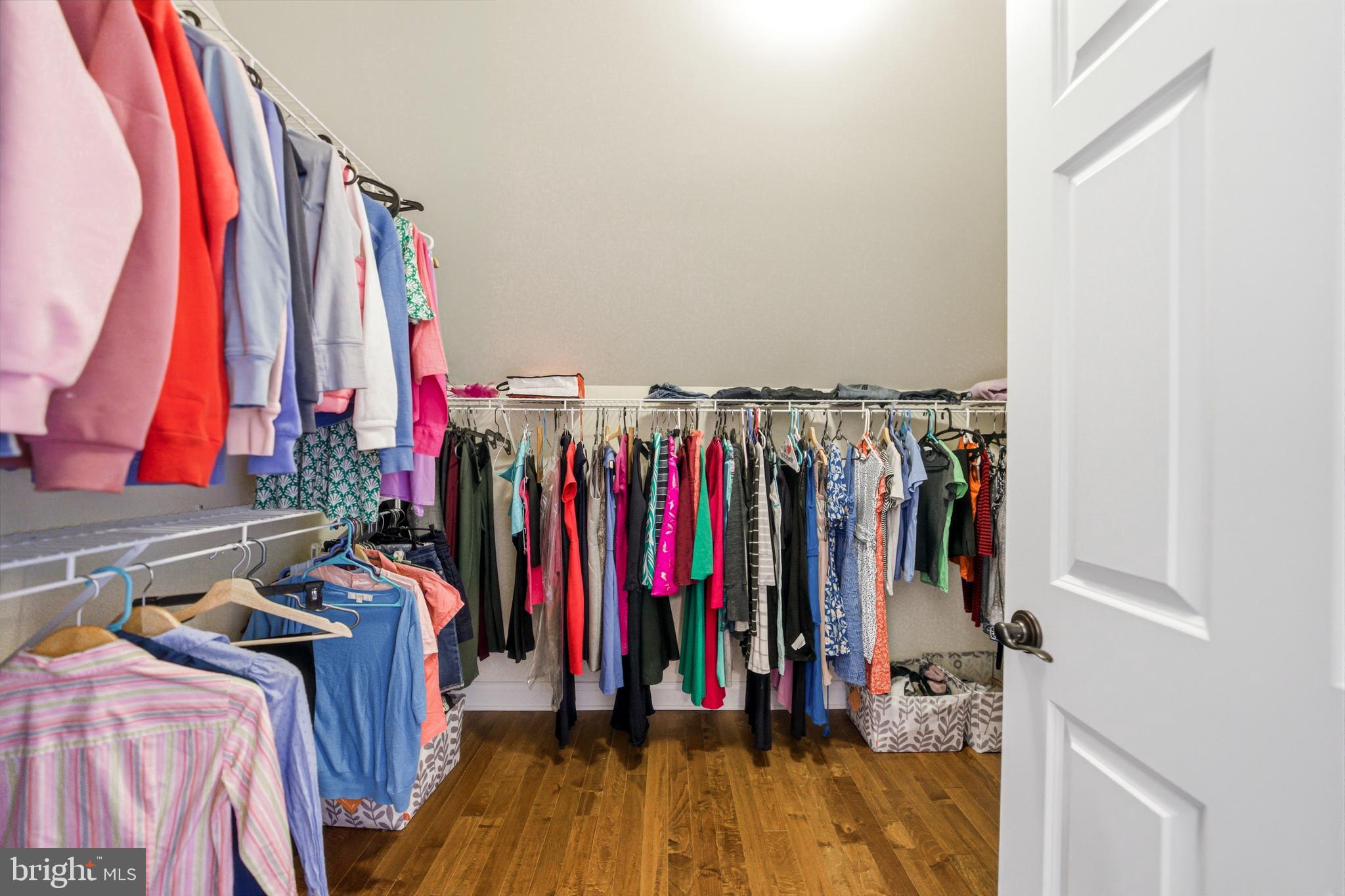 LISETER - Residential