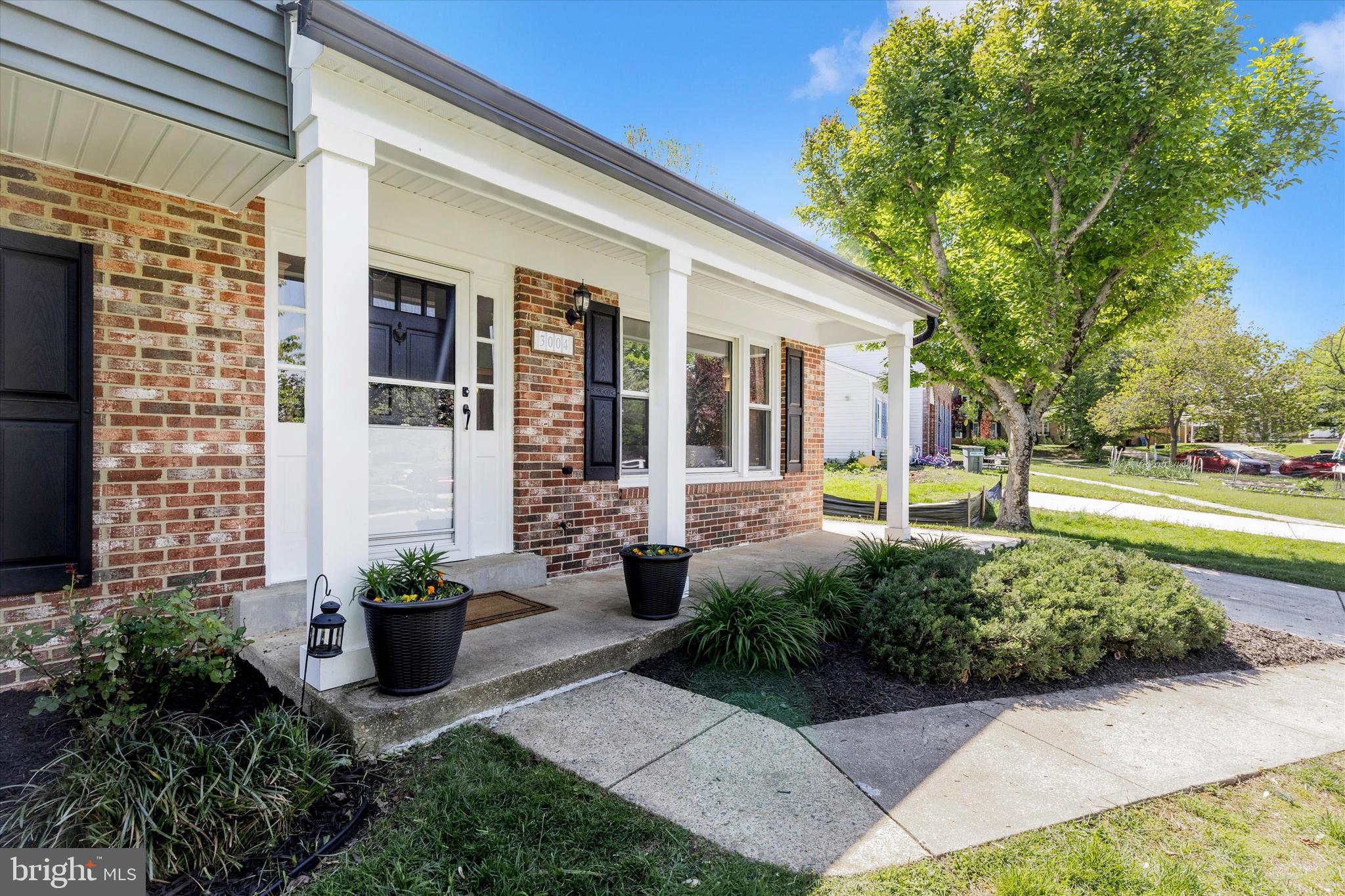 3004 PEEBLES COURT