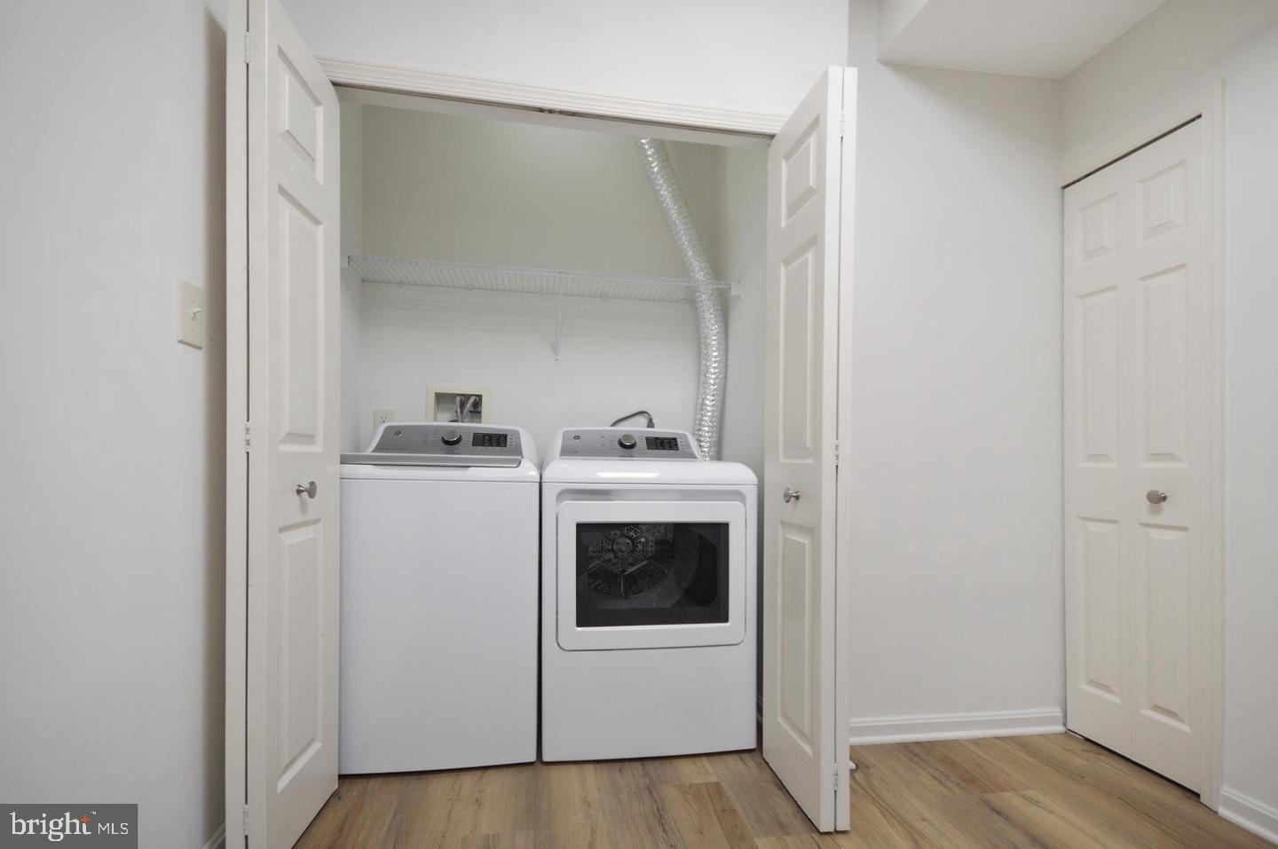 CEDAR GROVE - Residential Lease