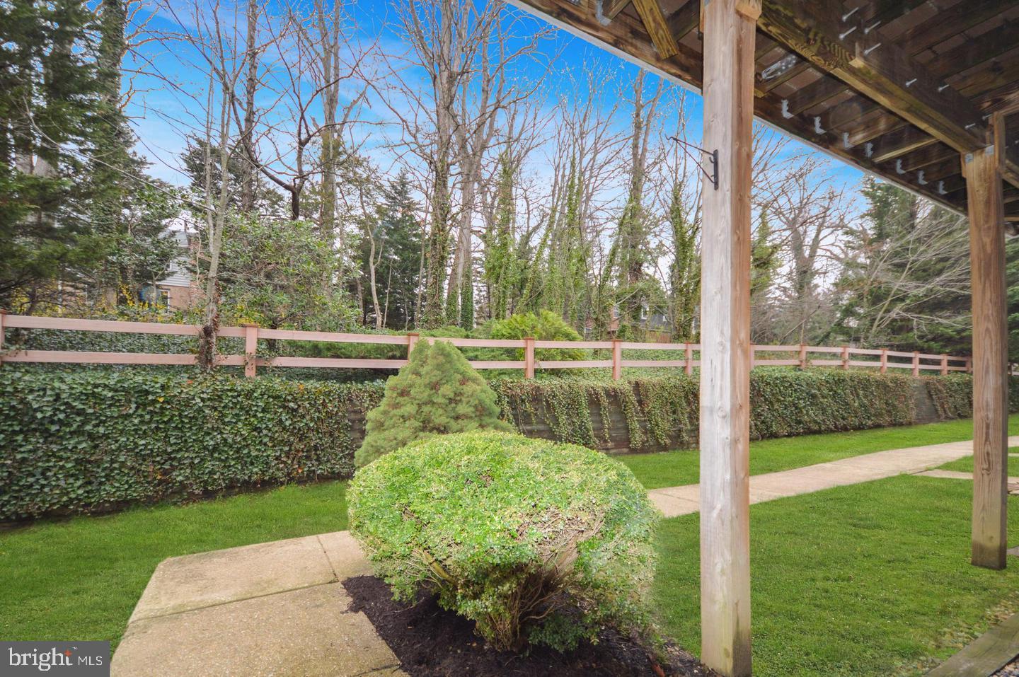 CEDAR GROVE - Residential Lease