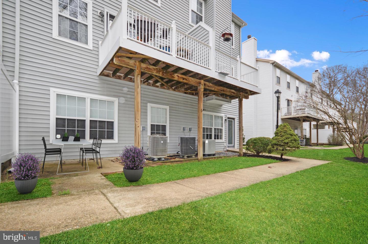 CEDAR GROVE - Residential Lease