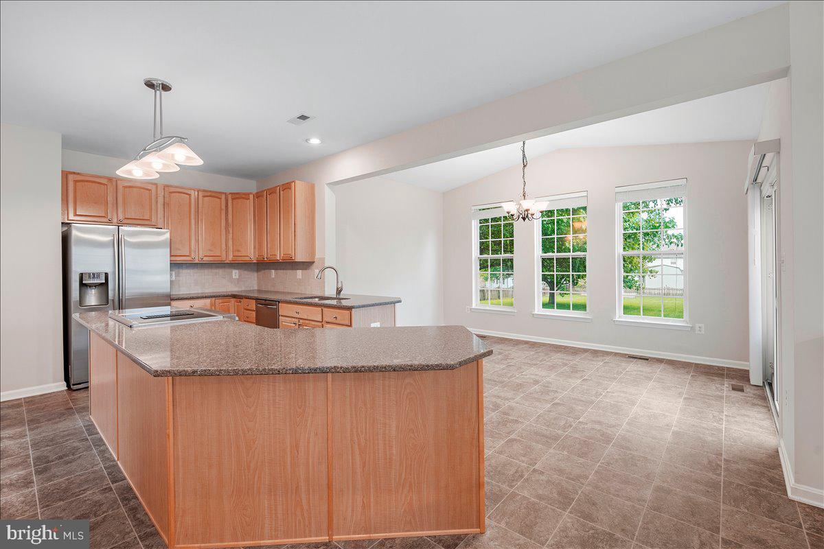 GREEN HILL MANOR - Residential