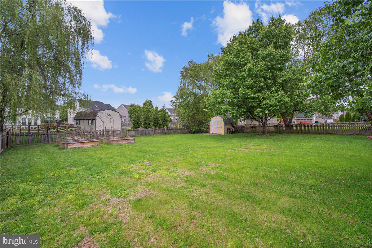 GREEN HILL MANOR - Residential