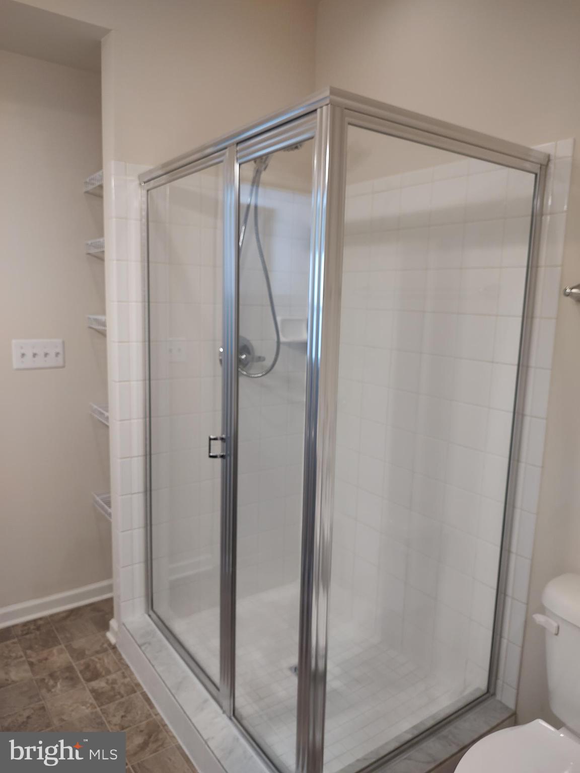 OAKVIEW VILLAGE - Residential