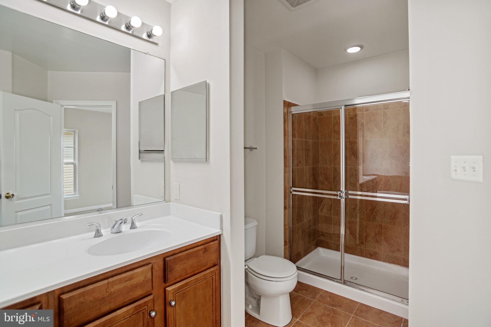 SEVEN OAKS - Residential