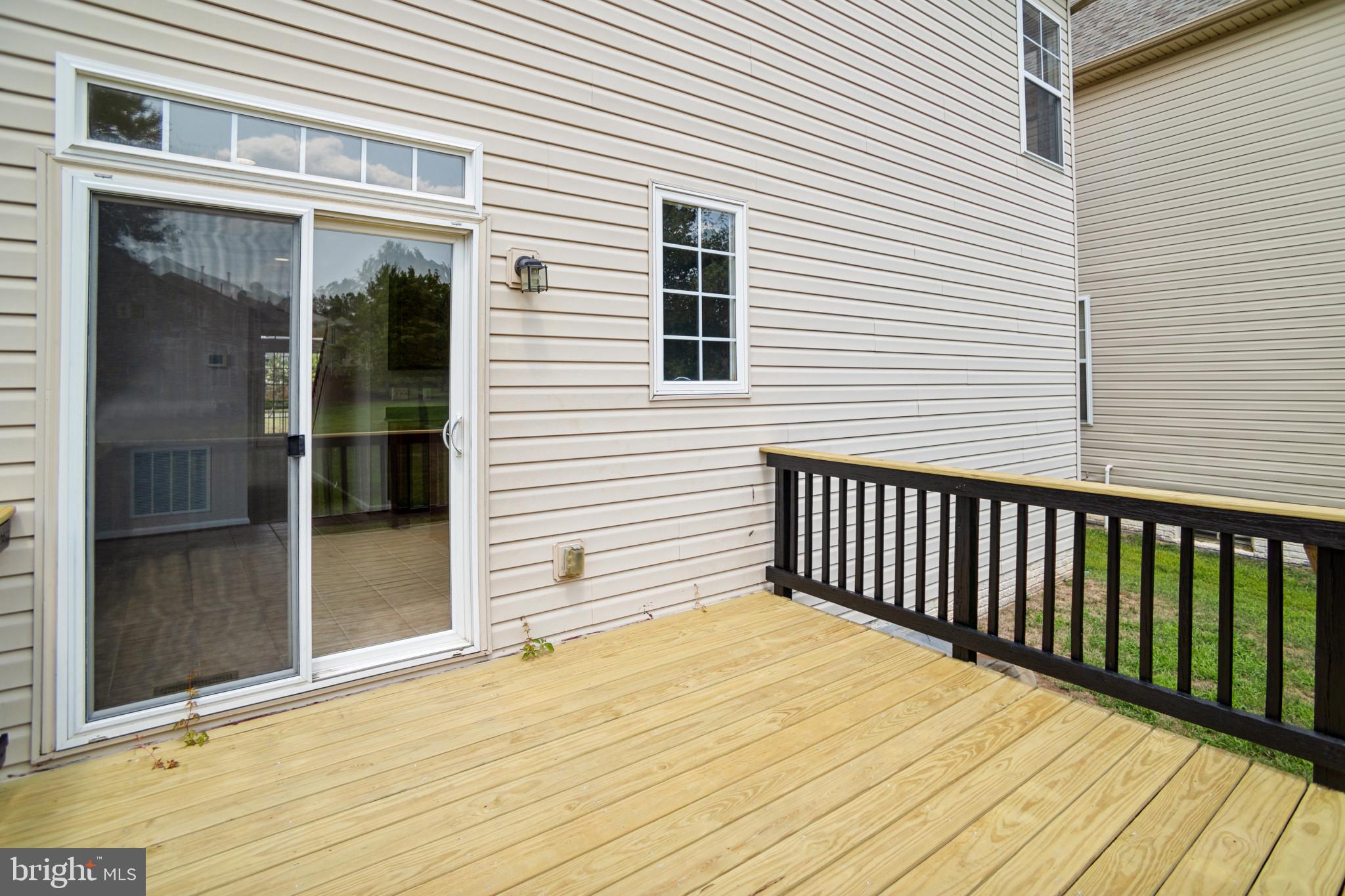 SEVEN OAKS - Residential