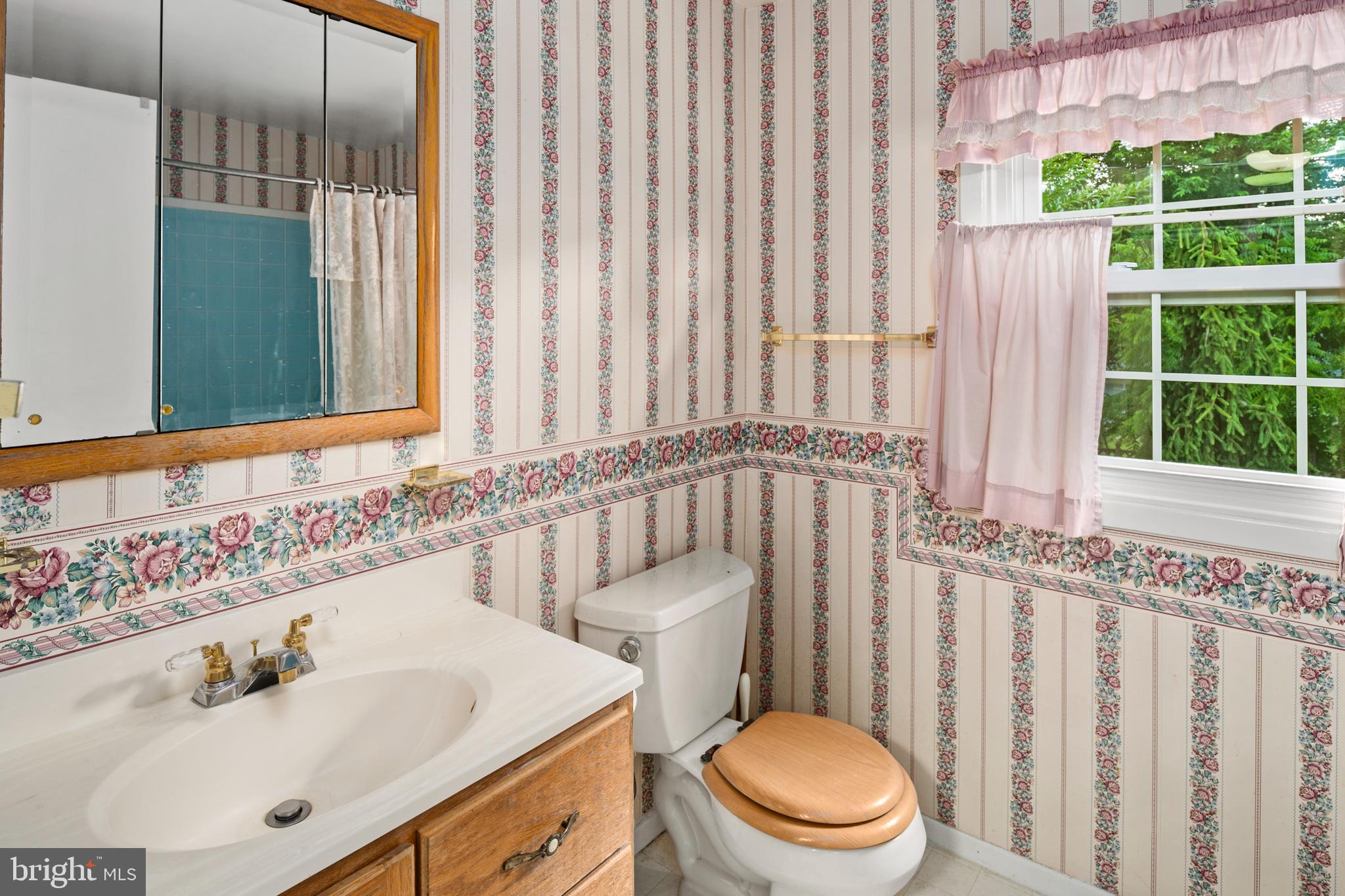 SOMERSET AT BELAIR - Residential