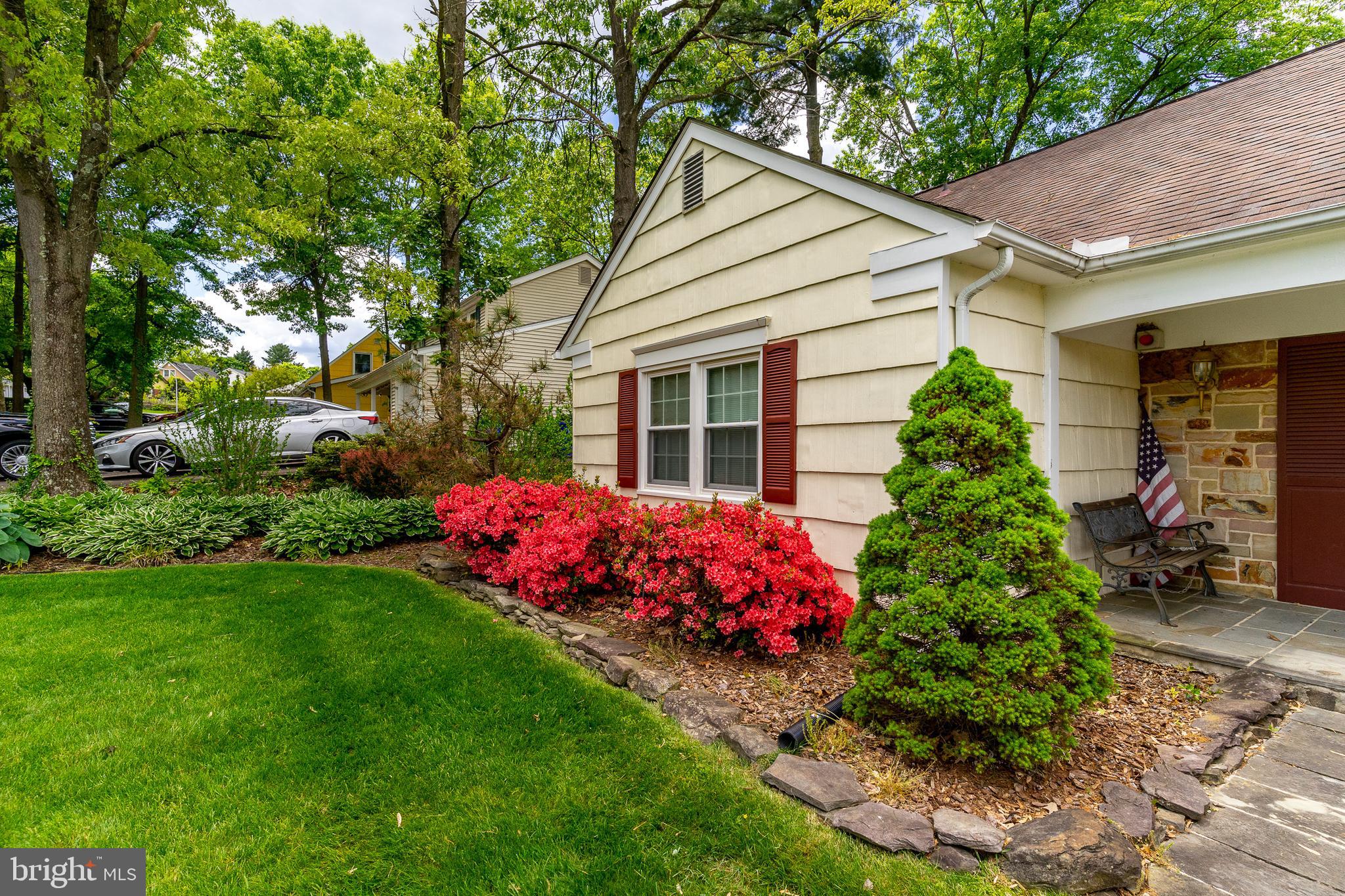 SOMERSET AT BELAIR - Residential