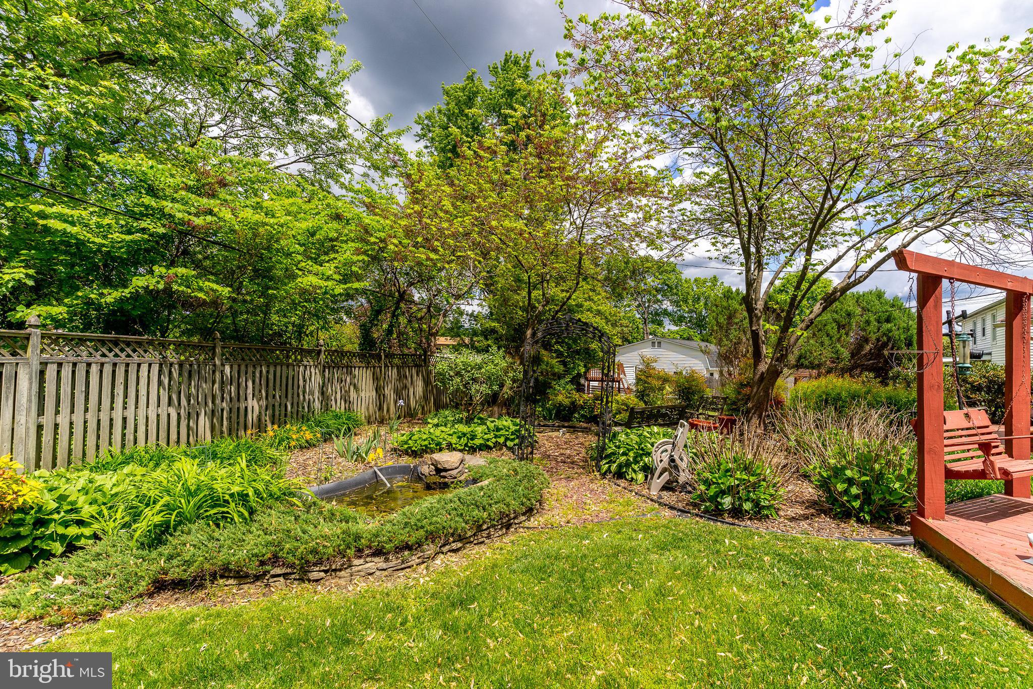 SOMERSET AT BELAIR - Residential