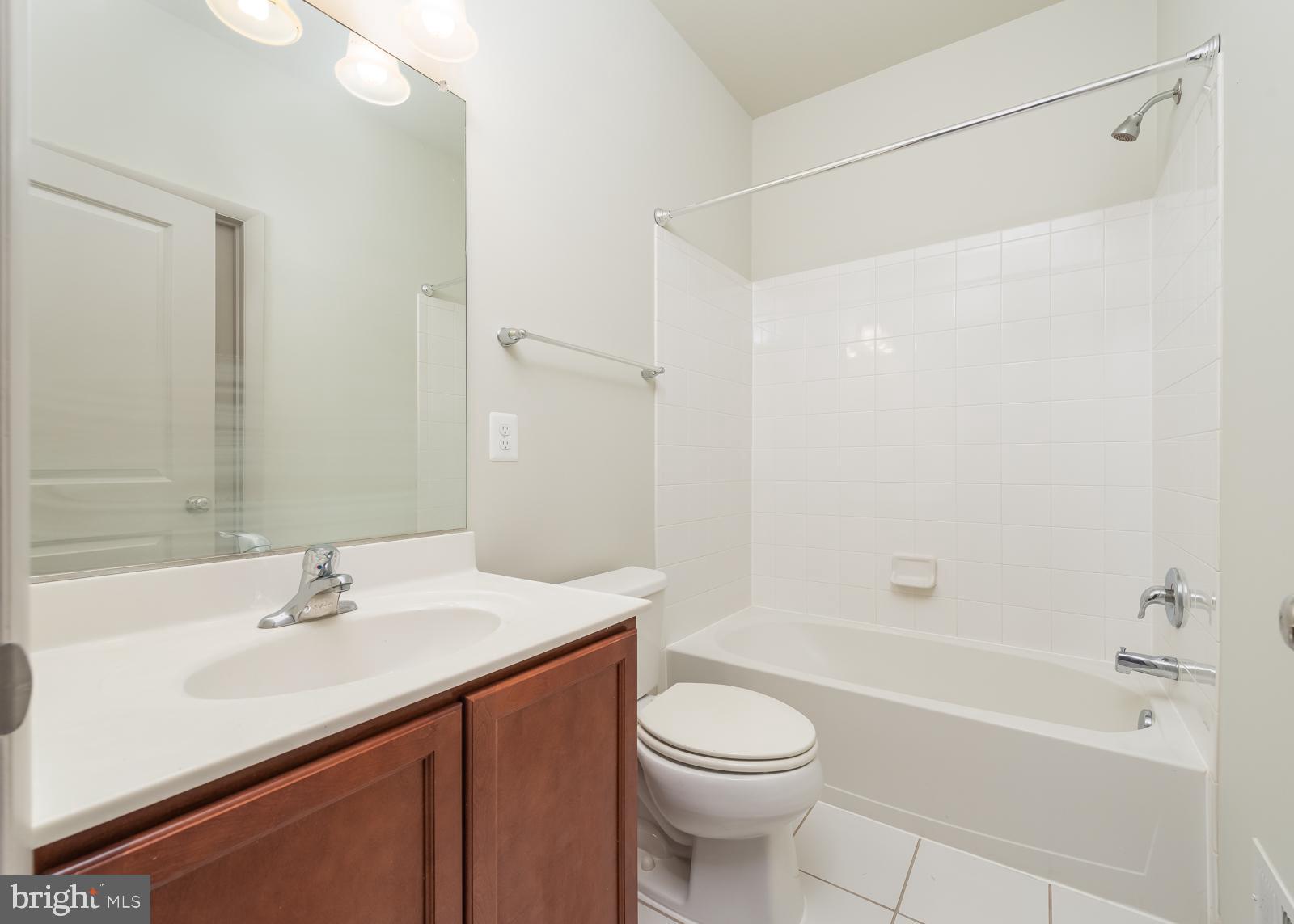 CROWN FARM - Residential Lease